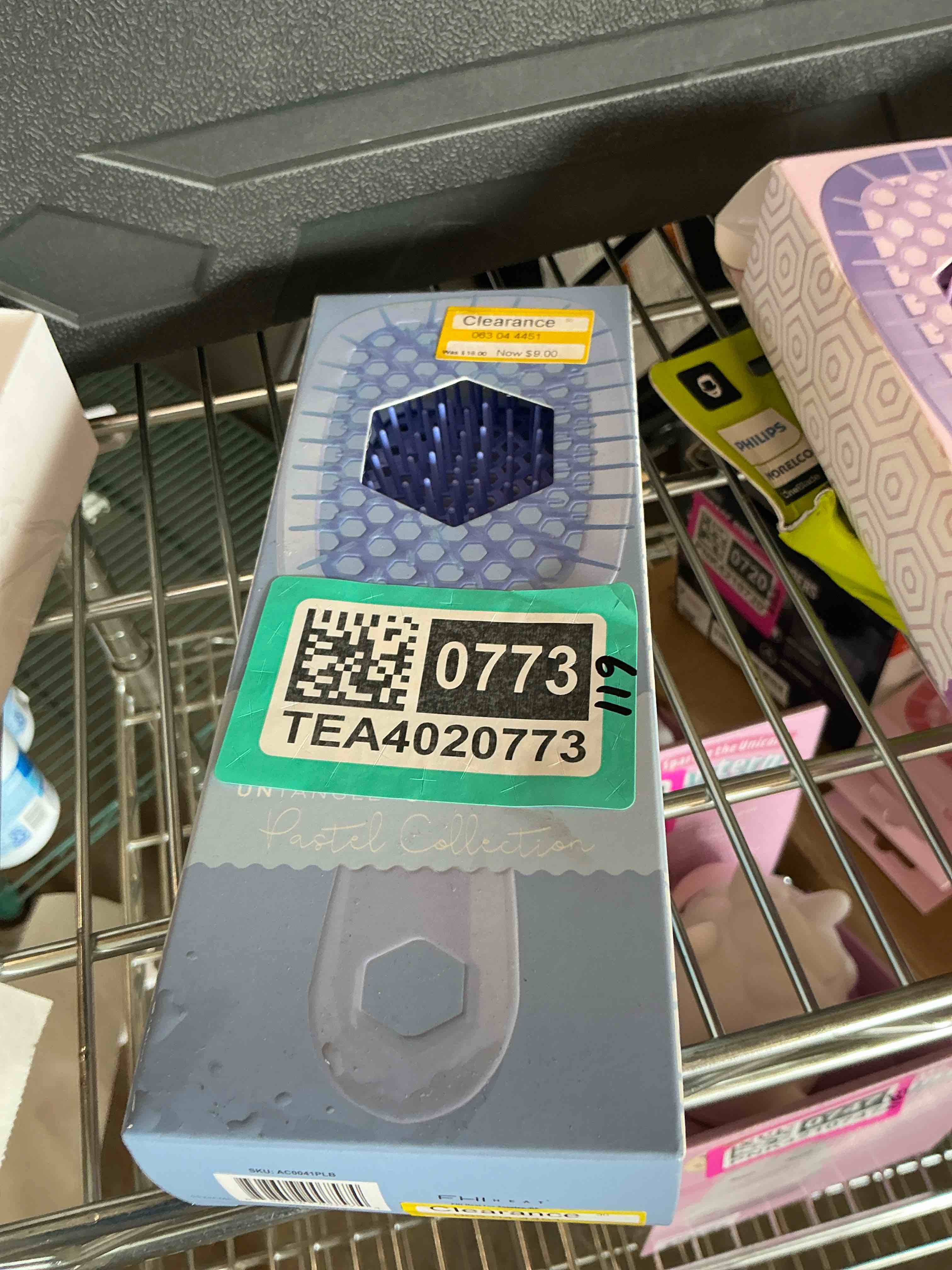 Condition photo showing New/Like New for fhi heat unbrush detangling brush for pain-free brushing on all wet or dry hair types — durable duoflex anti-static bristles, lightweight handle, vented hair brush periwinkle light blue 1 count (pack of 1)