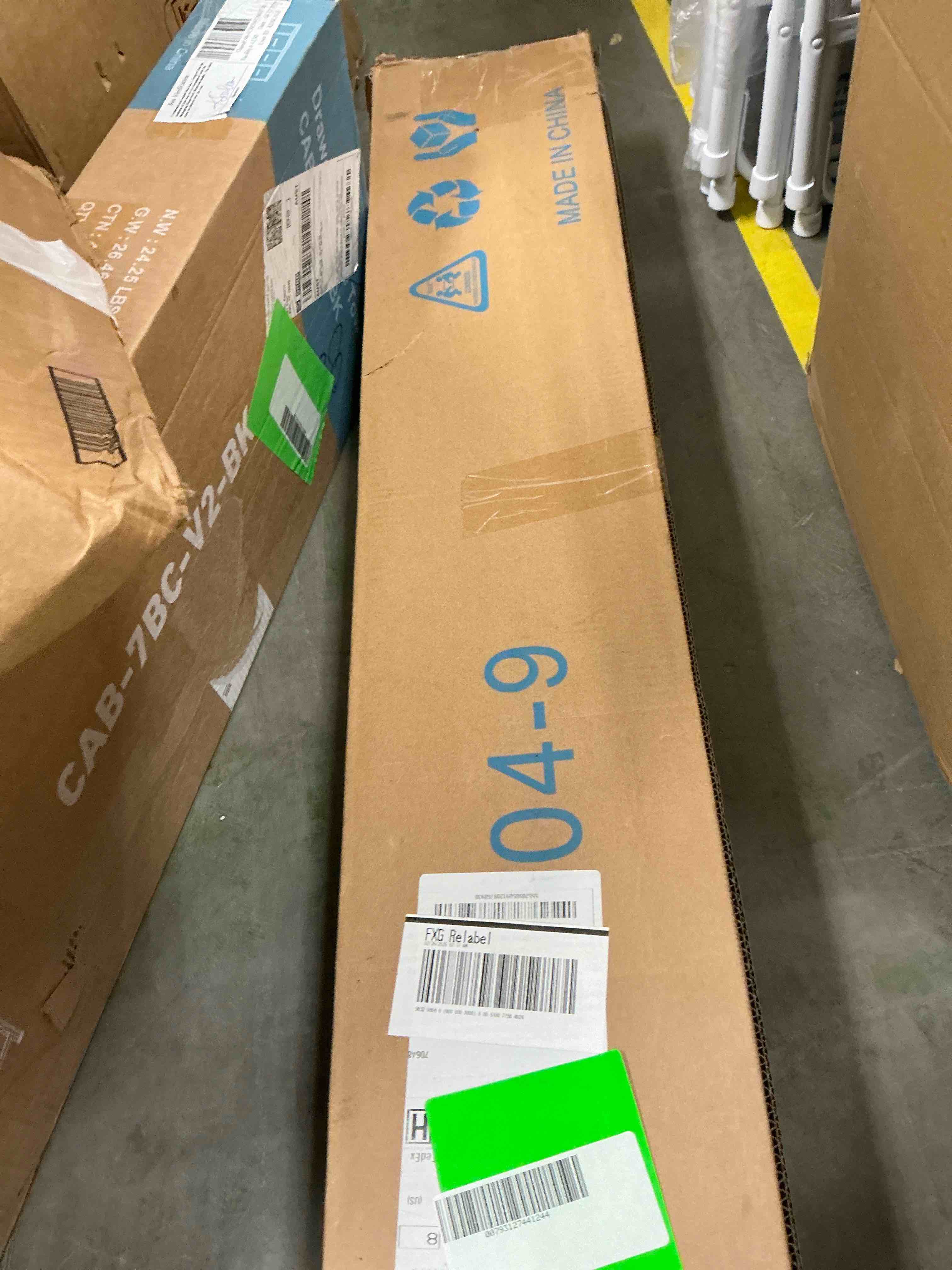 Condition photo showing Good Condition for uliesc 9 inch queen metal box spring, sturdy mattress foundation, fabric cover included, easy assembly