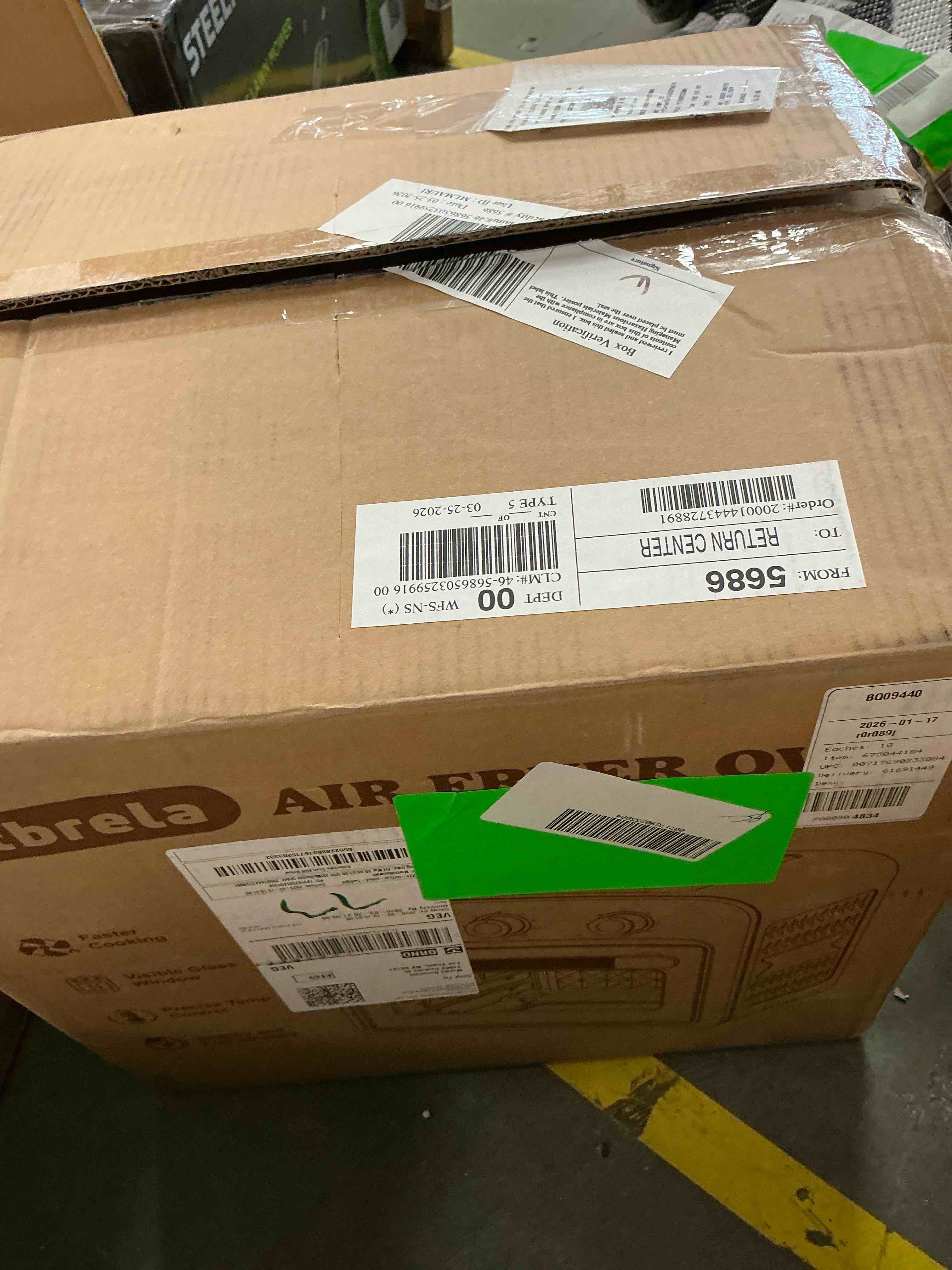 Condition photo showing Good Condition for 19qt air fryer toaster oven with convection, 5-in-1 countertop cooker, visible window, oil free, 1500w, black