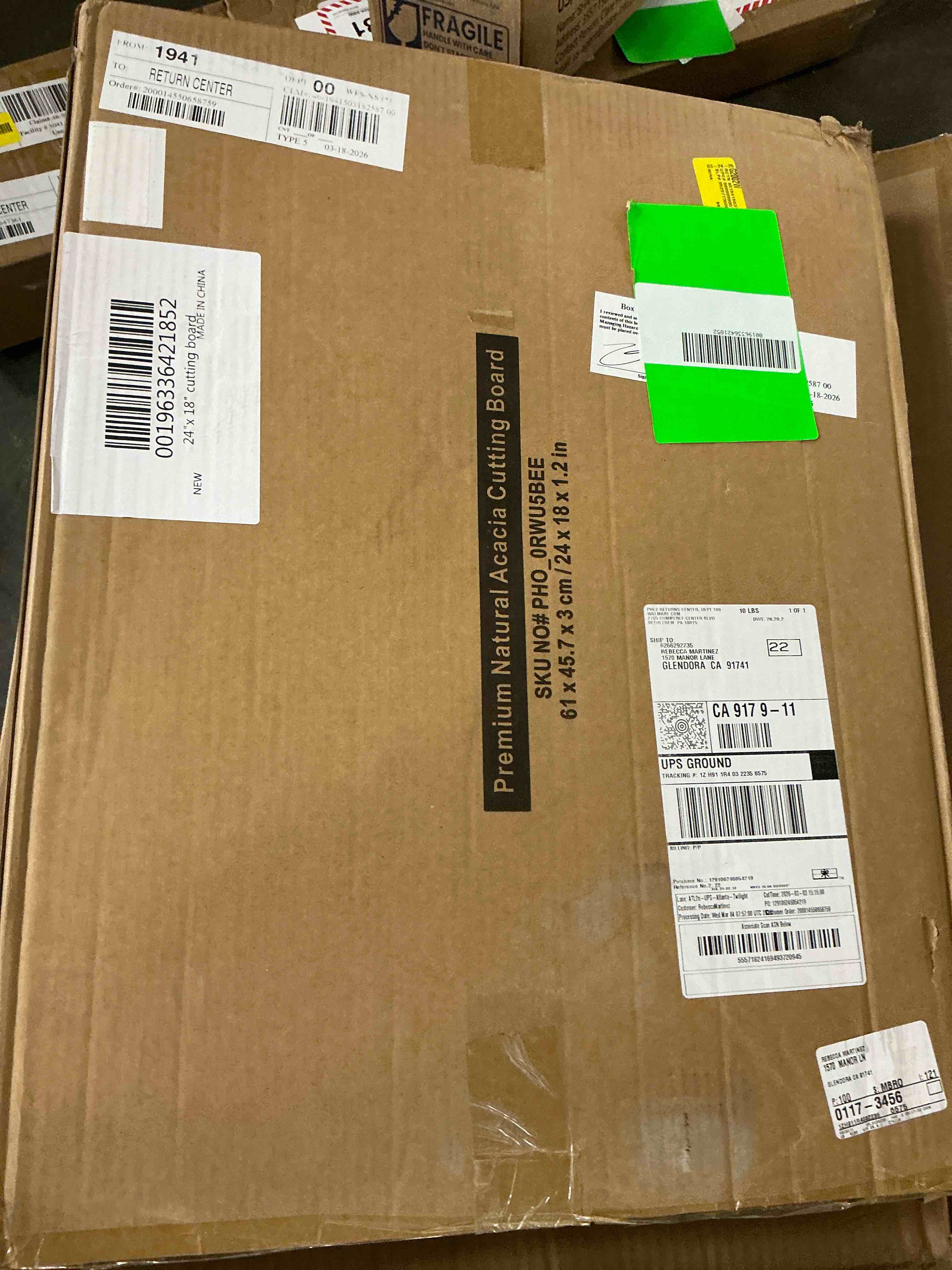 Condition photo showing New/Like New for dytesa acacia wood cutting board with juice groove  24 x 18 x 1.2  extra large & thick butcher block  kitchen chopping board for meat veggies fruit