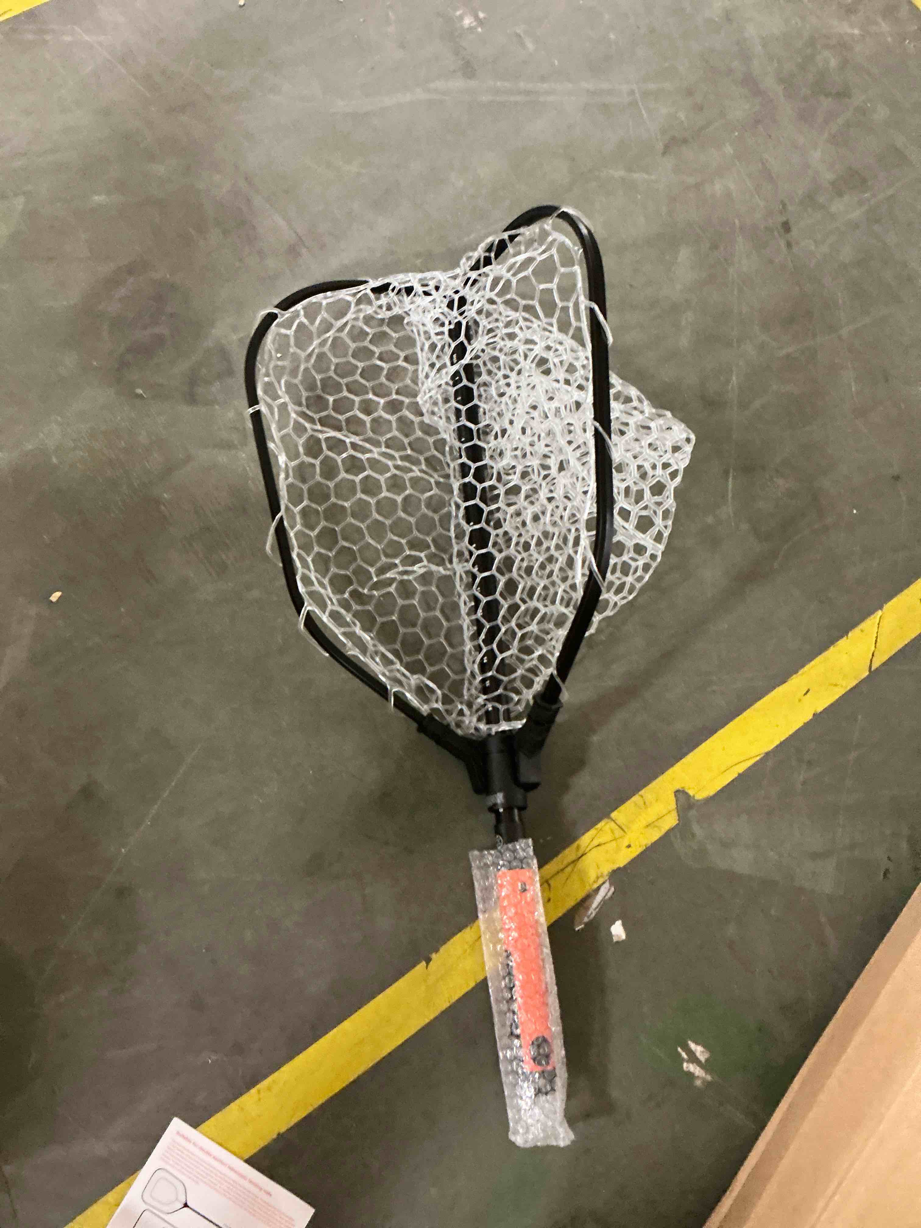 Condition photo showing Good Condition for kastking fishing net, foldable extendable fish landing net, lightweight & portable fishing net with soft eva foam handle, holds up to 44lbs/20kg-brutus