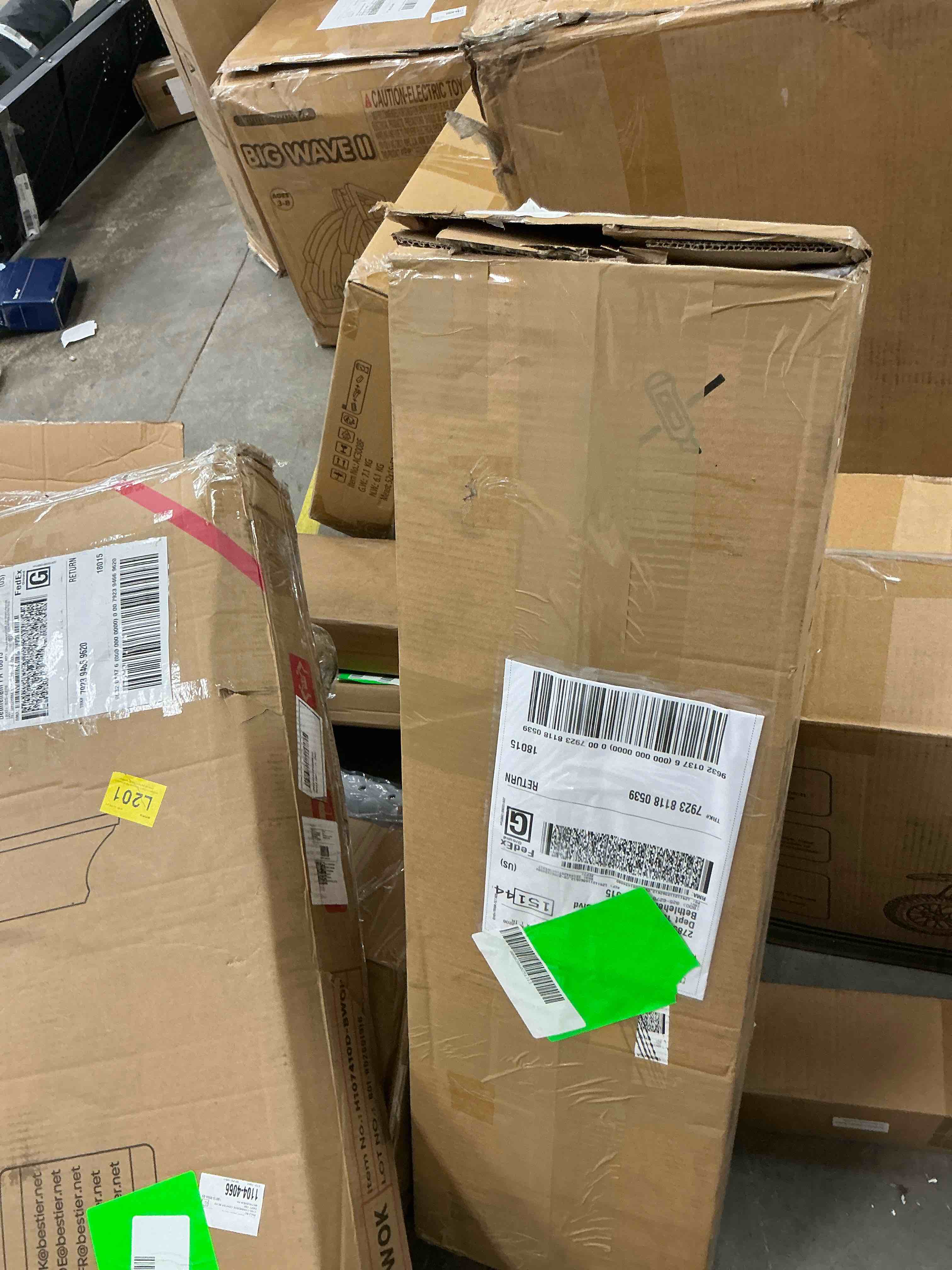 https://s3.amazonaws.com/lotting-images-prod/EmanualPiazza/TEA4159014_1780751813508.jpeg