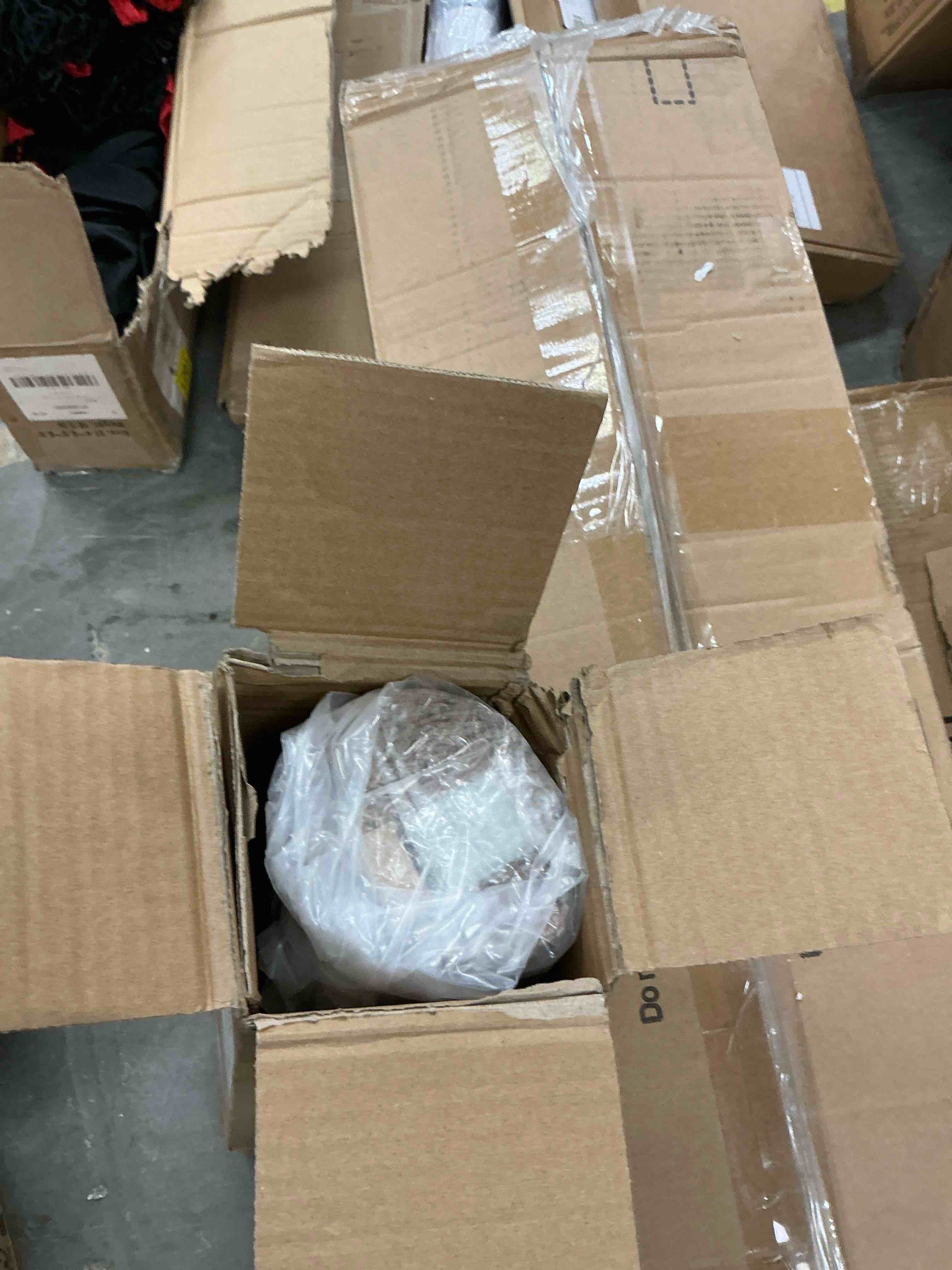 https://s3.amazonaws.com/lotting-images-prod/EmanualPiazza/TEA4159018_1780752364079.jpeg