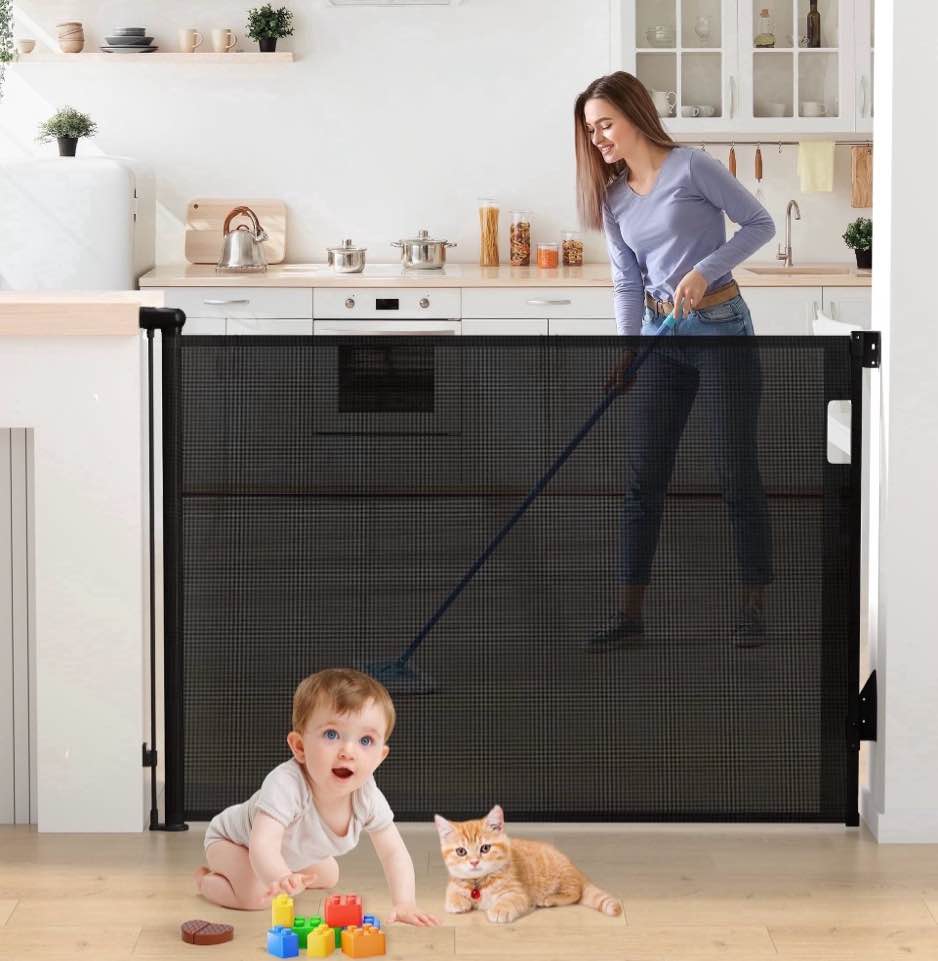 vomeast retractable gates,extends up to 55in wide baby safety gates dog gate for doorways stairs hallways(black)