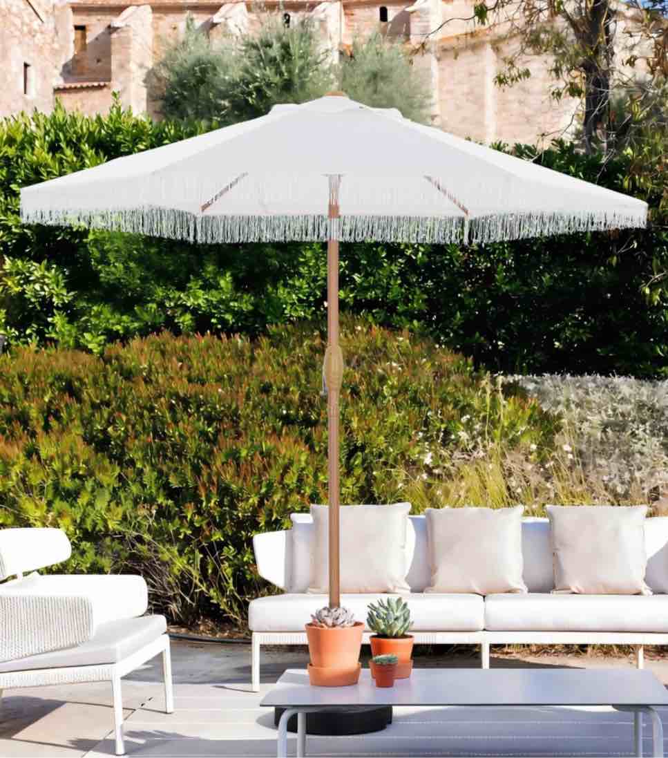 autlaycil 7.5ft tassels patio umbrella fringe outdoor table umbrella with push button tilt and crank (white)