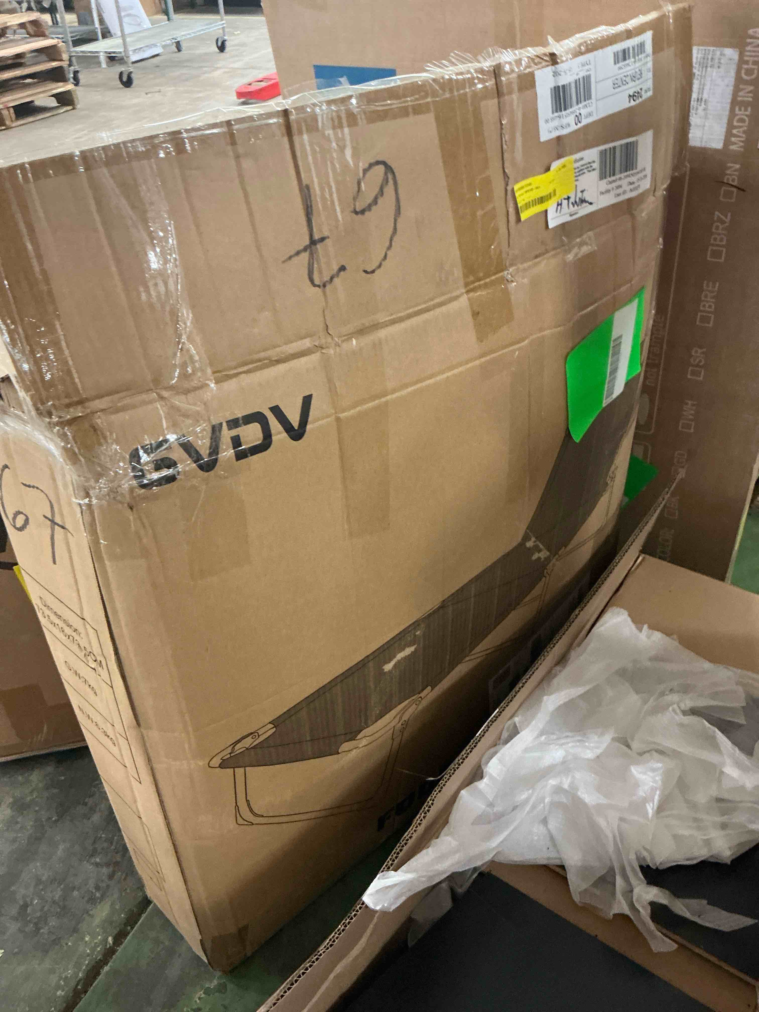 Condition photo showing Good Condition for gvdv portable folding camping cot with mattress, multi-position adjustable chaise lounge, 29 in wide, heavy-duty steel frame, fold-flat design, 17148318755