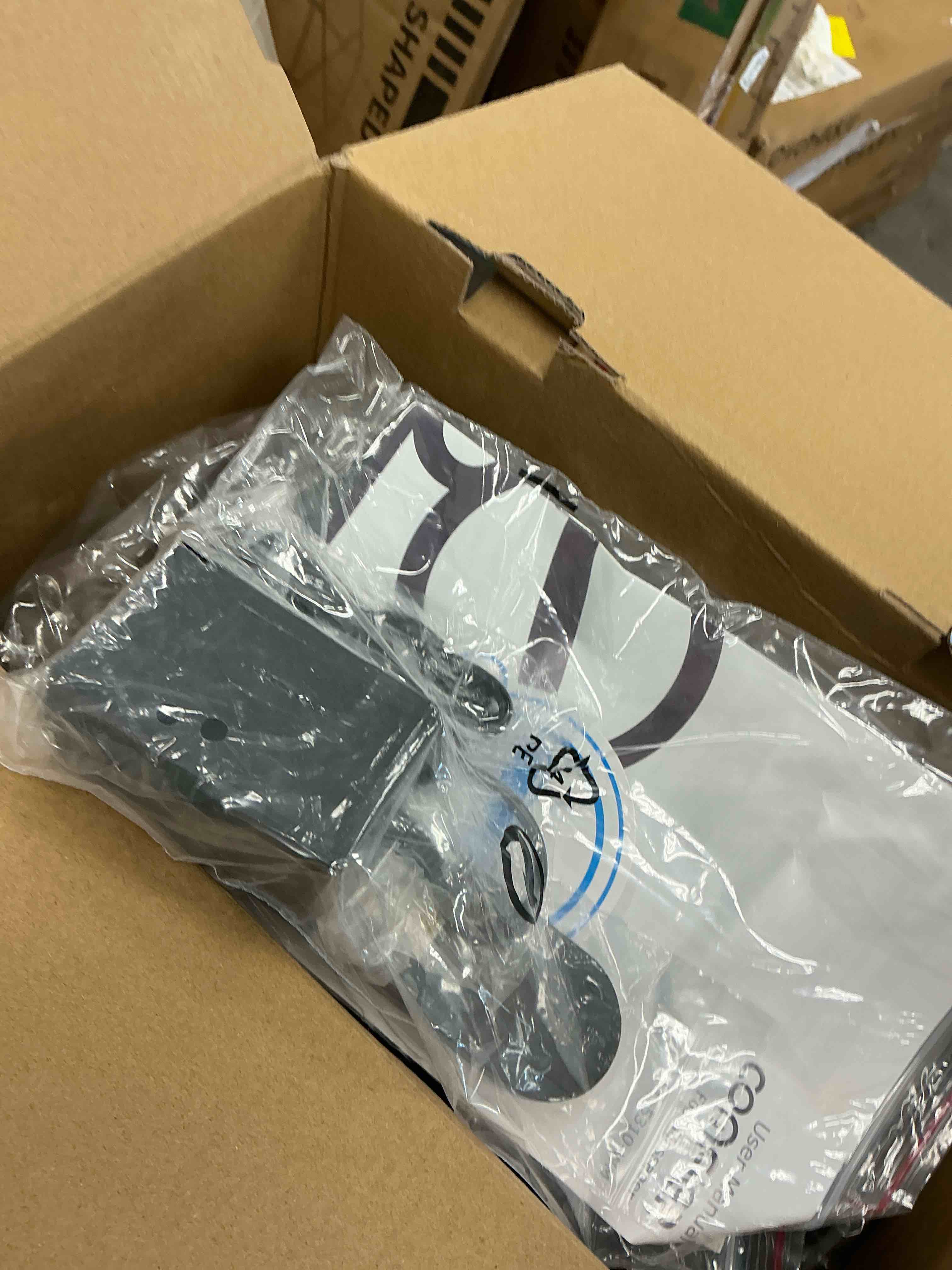 https://s3.amazonaws.com/lotting-images-prod/EmanualPiazza/TEA4159456_1782234839303.jpeg