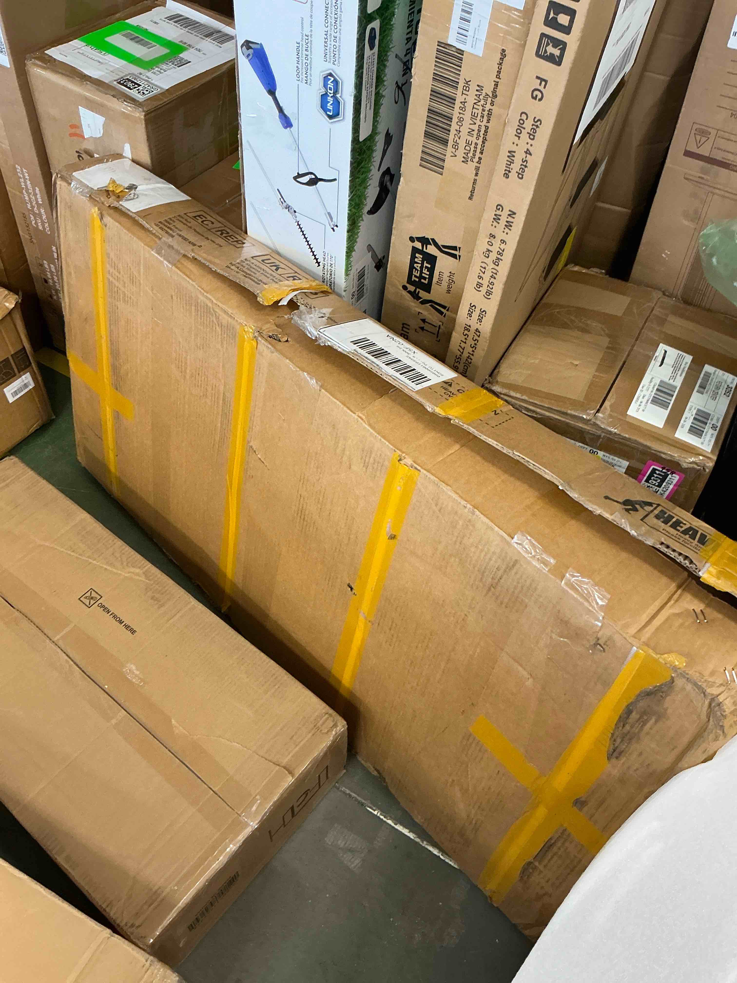 Condition photo showing Good Condition for sonitu powerful 2.5hp walking pad with 15% incline, 6.3mph treadmill for home, compact design with led display, supports 300lbs