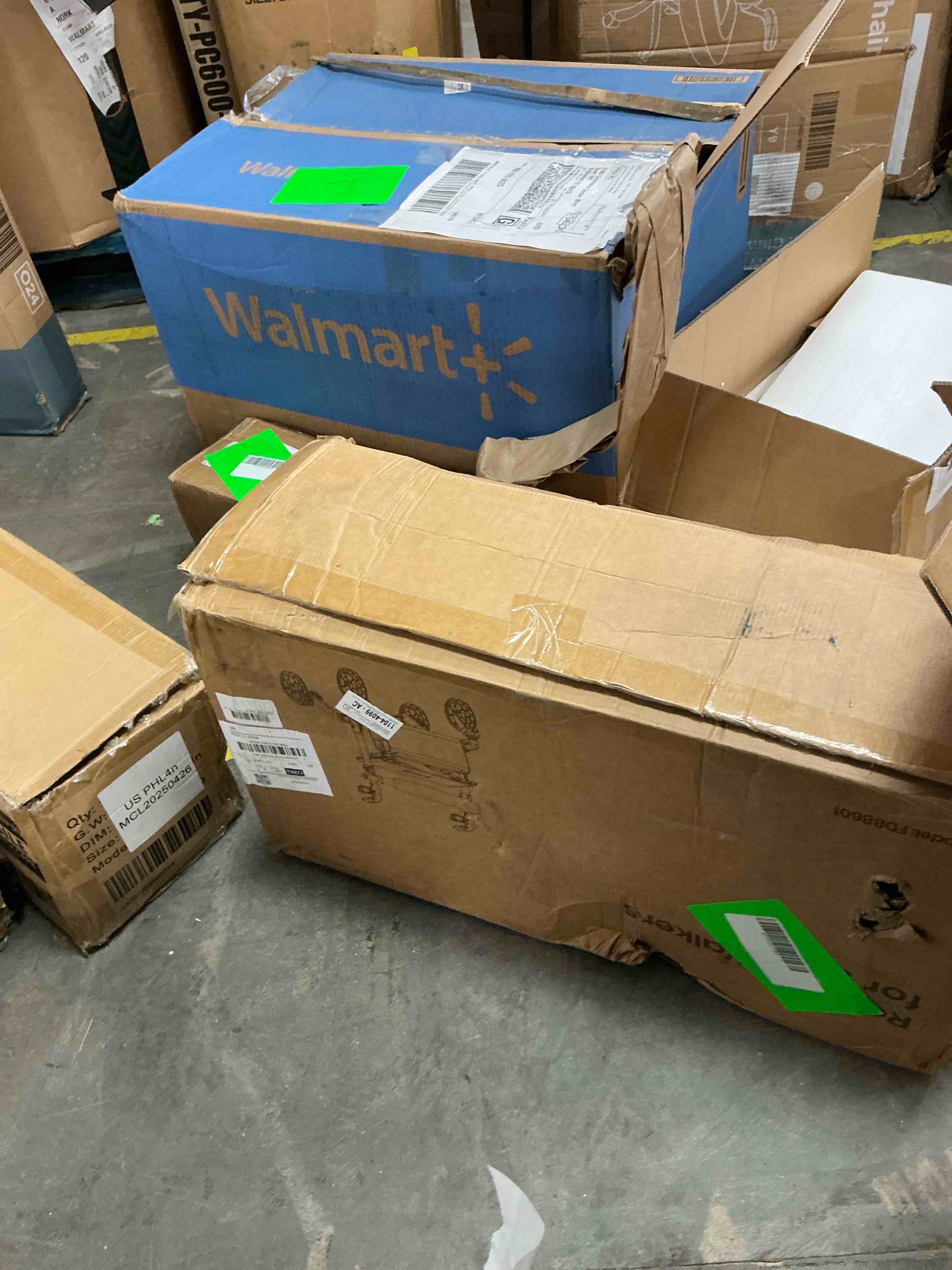 Condition photo showing Good Condition for naipo lightweight rollator walker for seniors, all terrain rolling walkers with backrest and seat, height adjustment for 5.1-6.1ft, max load 300 lbs, purple