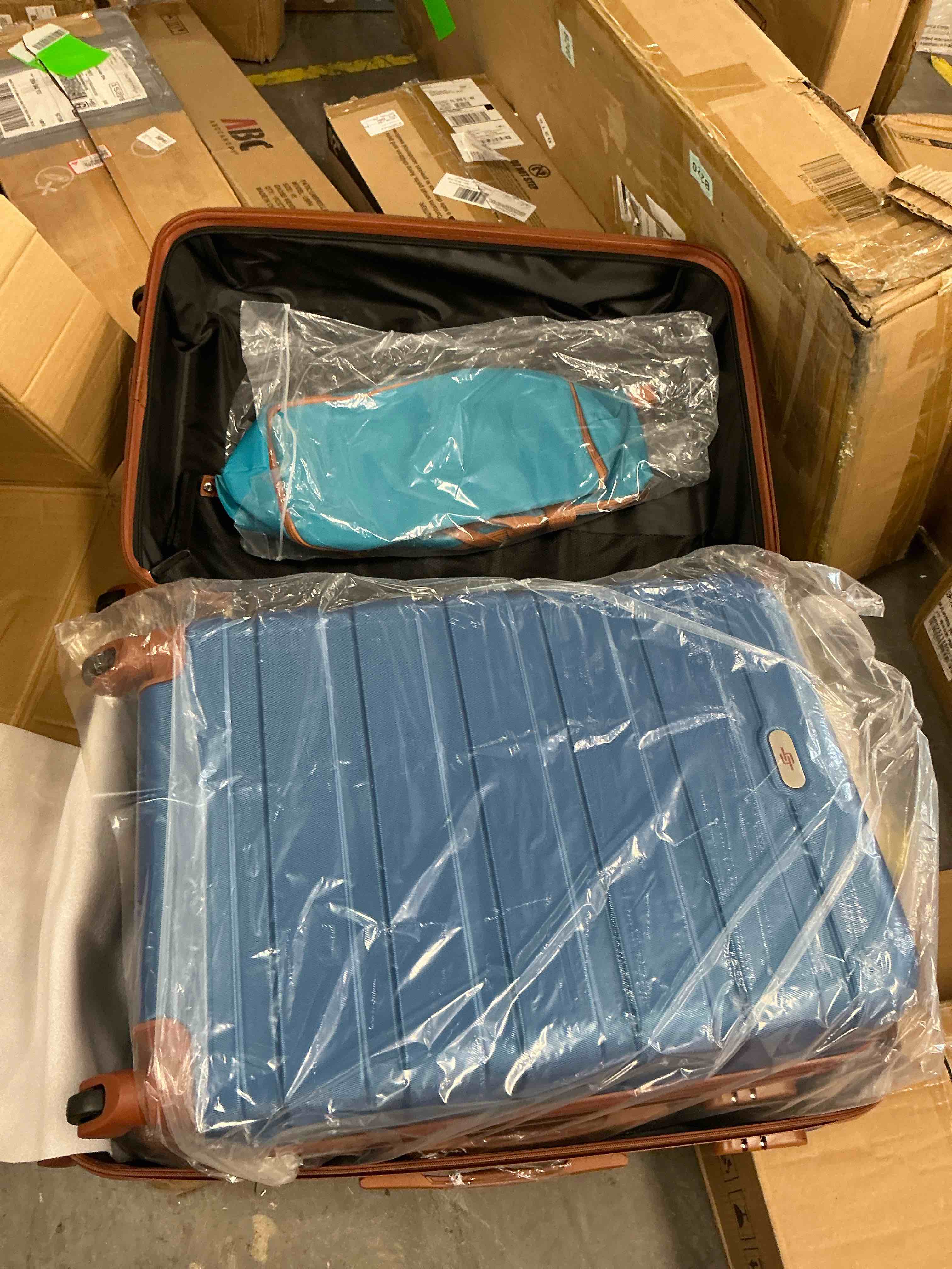 Condition photo showing New/Like New for owill 6 piece luggage sets,13/20/24/28 inch hardside lightweight abs suitcase with expandable duffle bag 