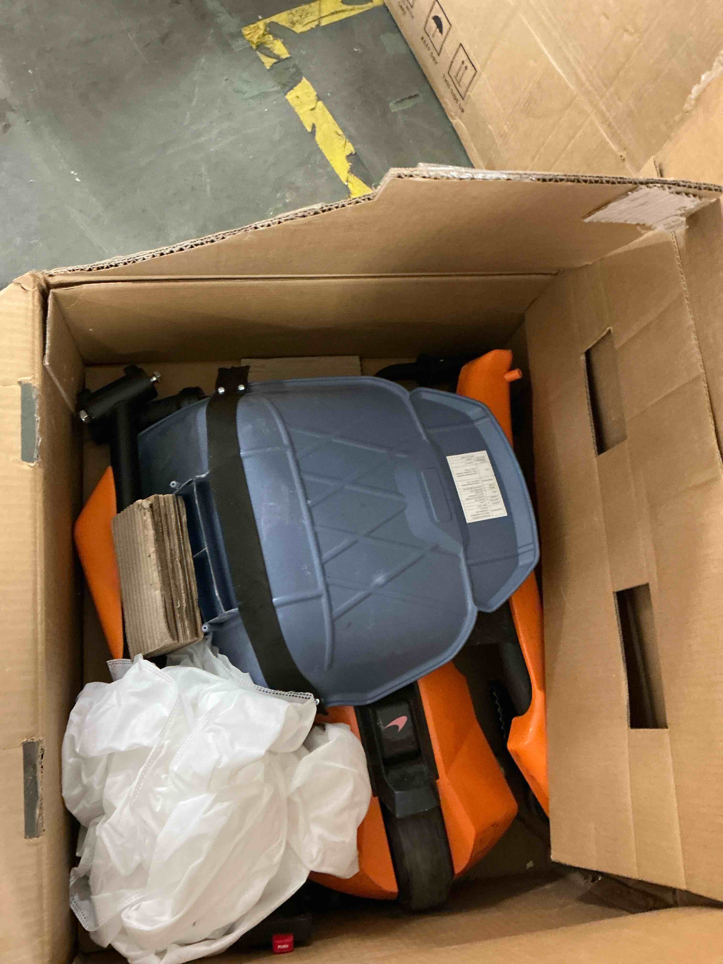 https://s3.amazonaws.com/lotting-images-prod/EmanualPiazza/TEA4160028_1783539663251.jpeg