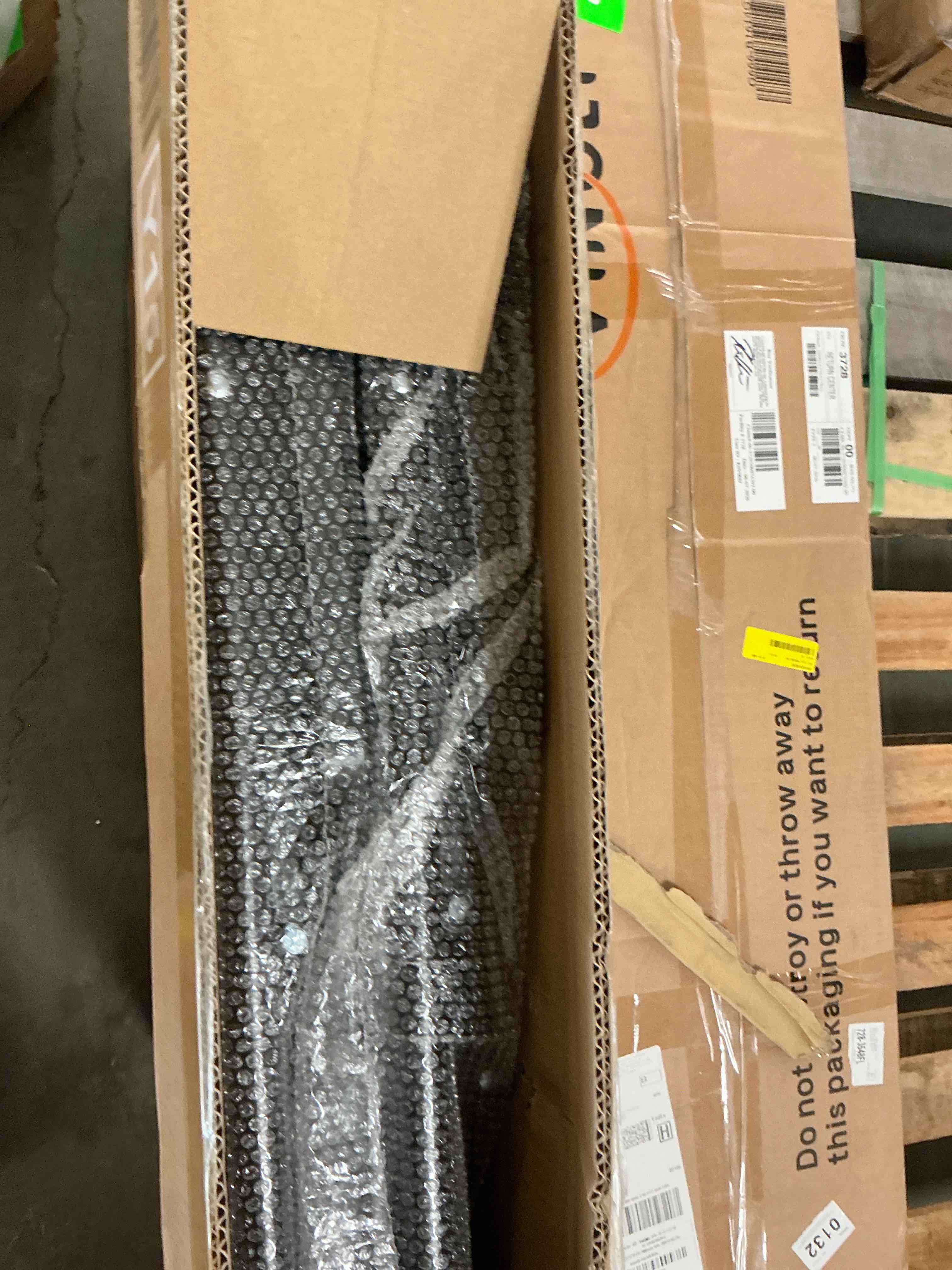 https://s3.amazonaws.com/lotting-images-prod/EmanualPiazza/TEA4160053_1783526794709.jpeg