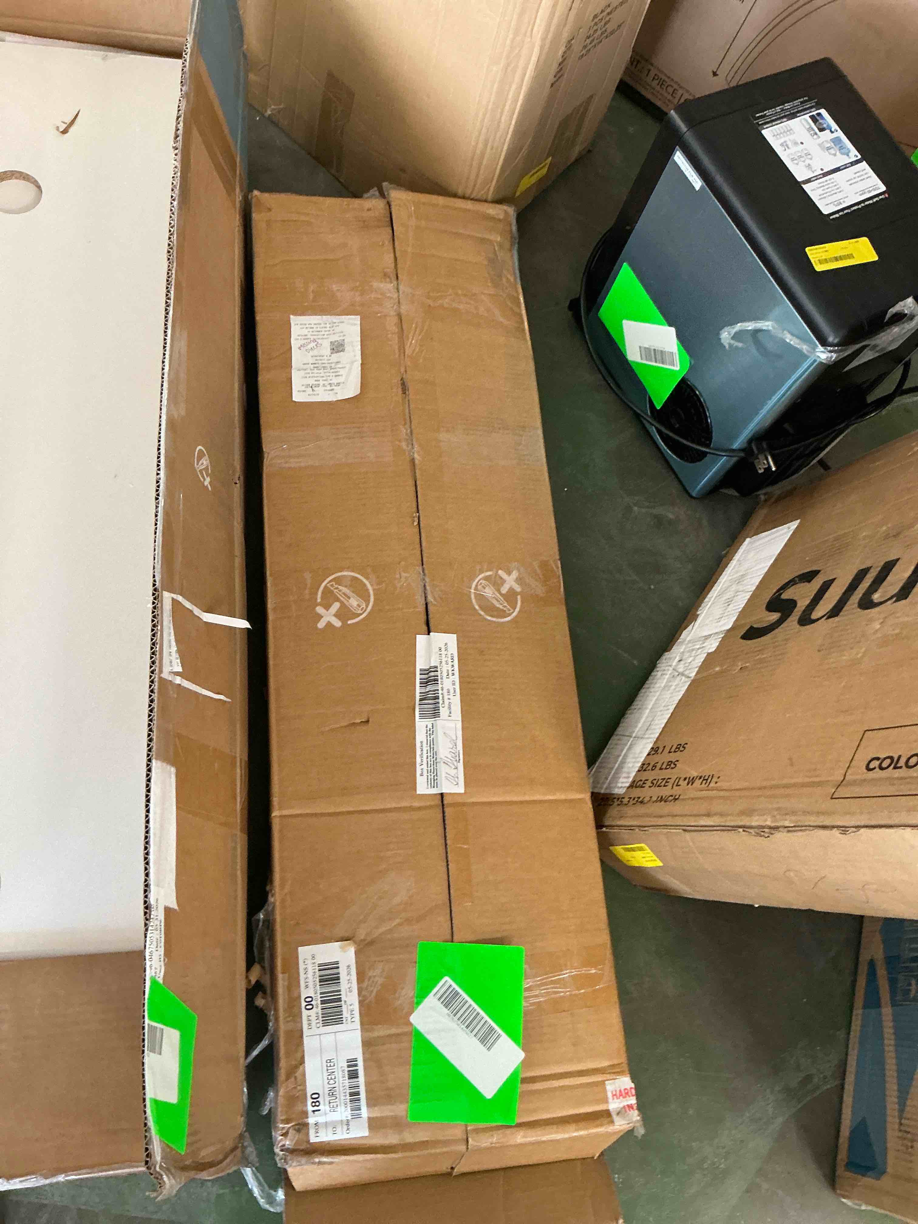 https://s3.amazonaws.com/lotting-images-prod/EmanualPiazza/TEA4160068_1783613994096.jpeg