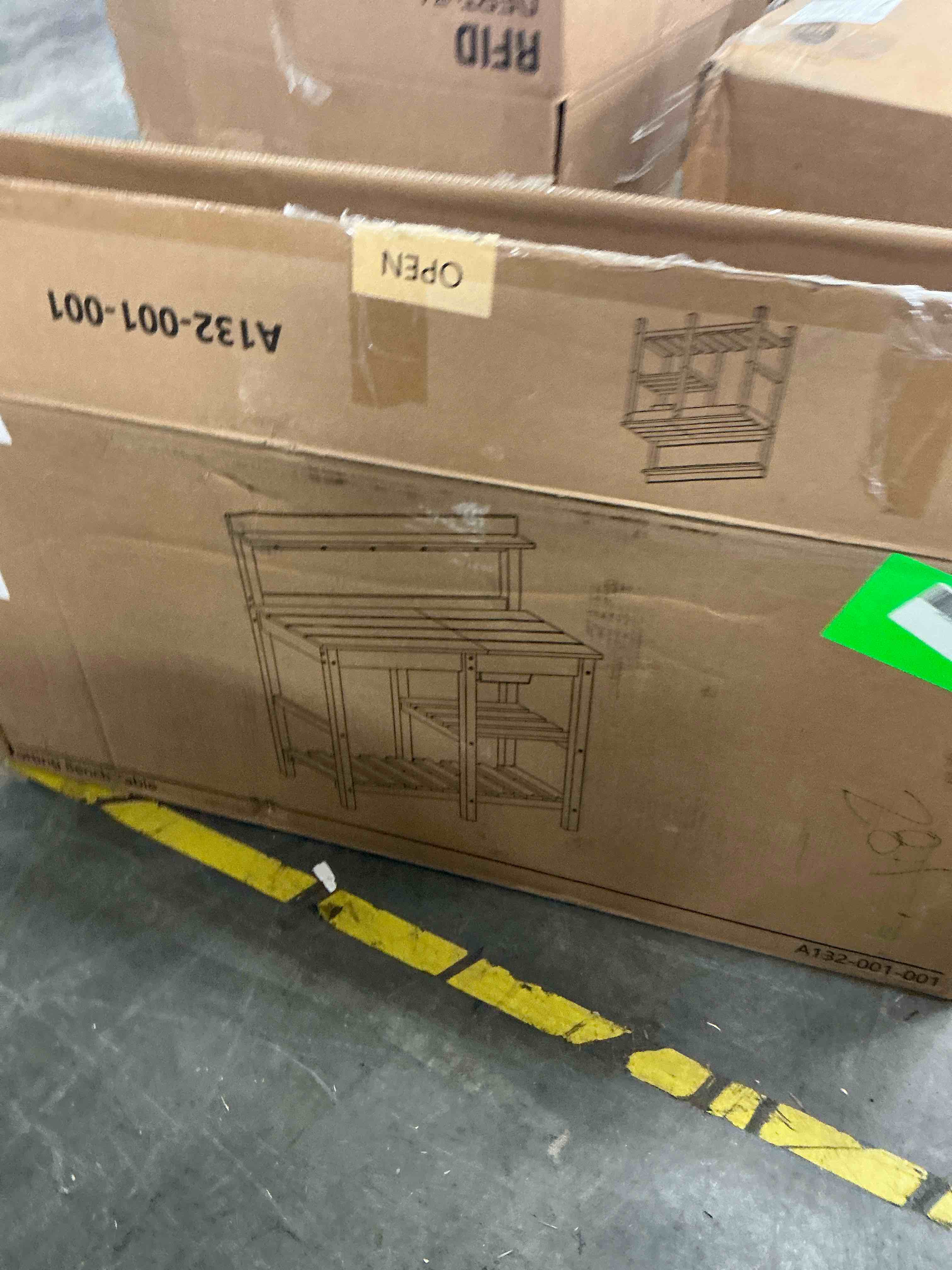 https://s3.amazonaws.com/lotting-images-prod/EmanualPiazza/TEA4160123_1783627114904.jpeg