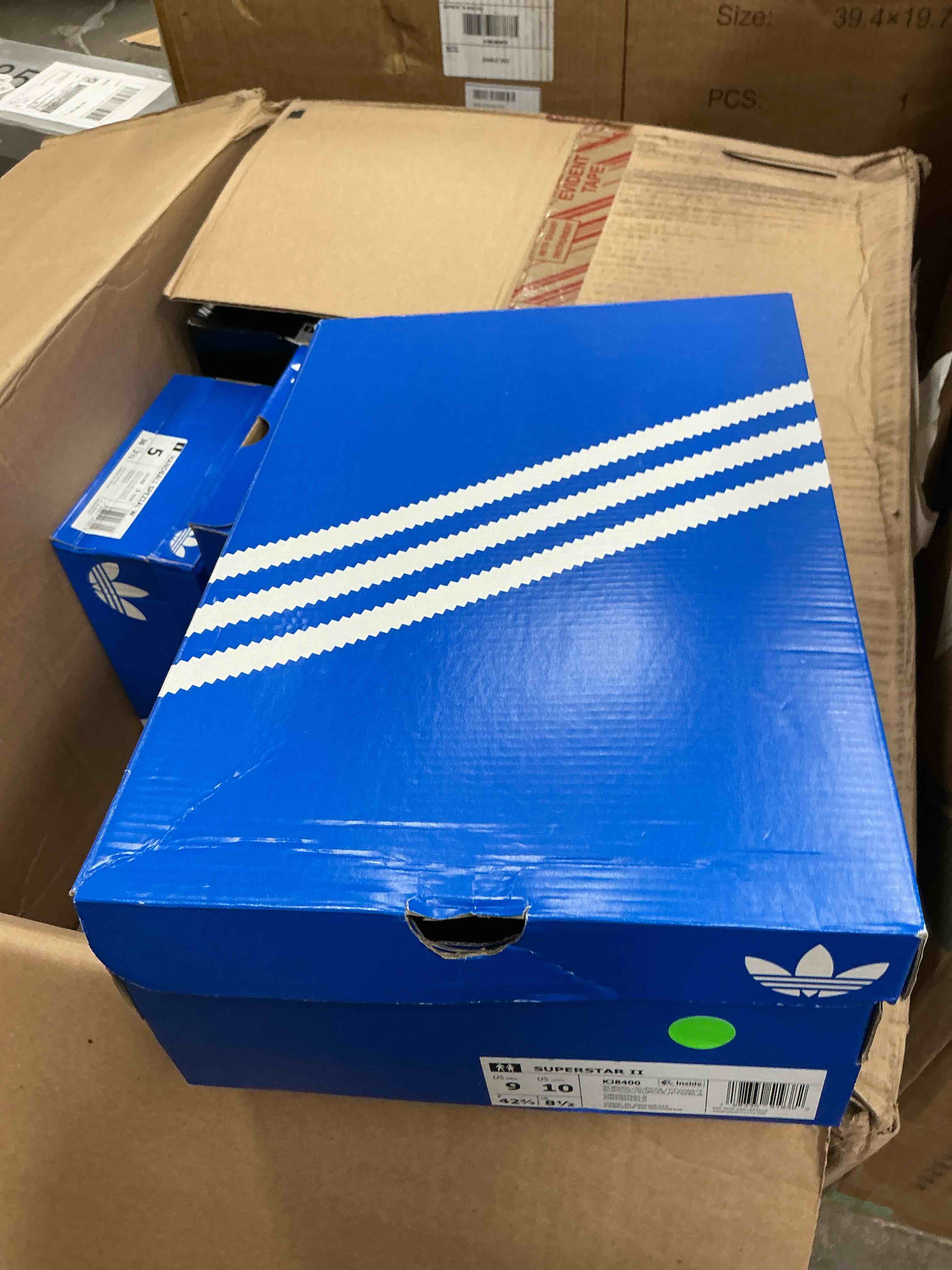 Condition photo showing New/Like New for superstar ii shoes adidas. size 10 in woman and size 9 in men 