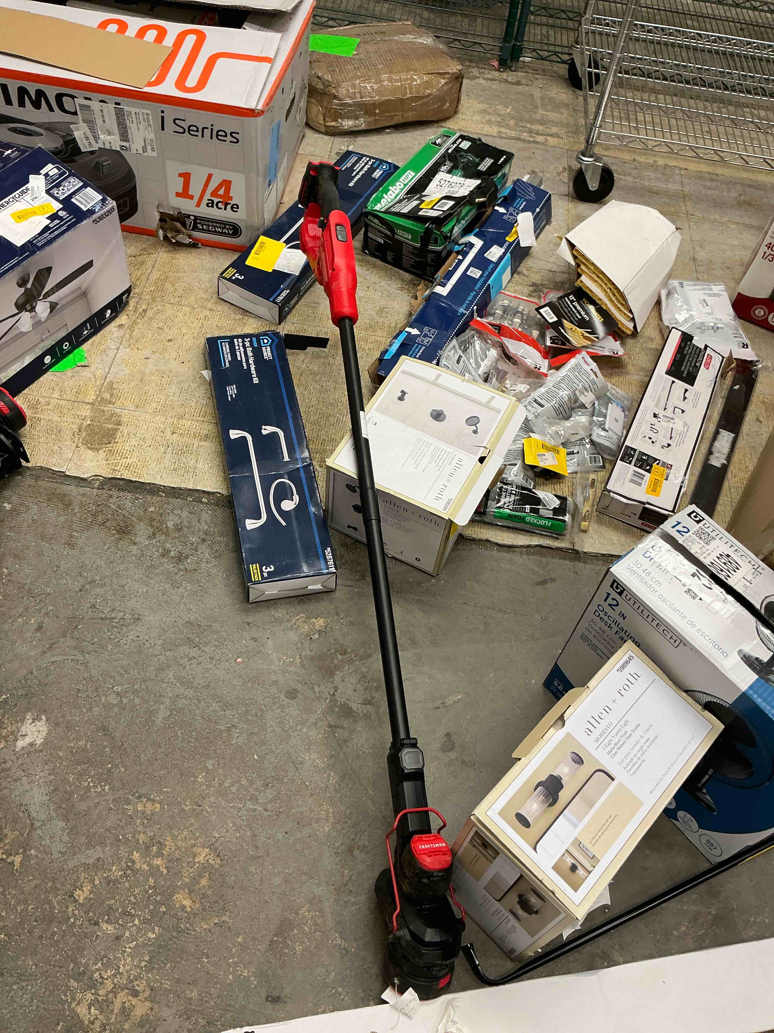 Condition photo showing Good Condition for craftsman v20 20-volt max 13-in straight shaft string trimmer edger conversion capable (tool only)