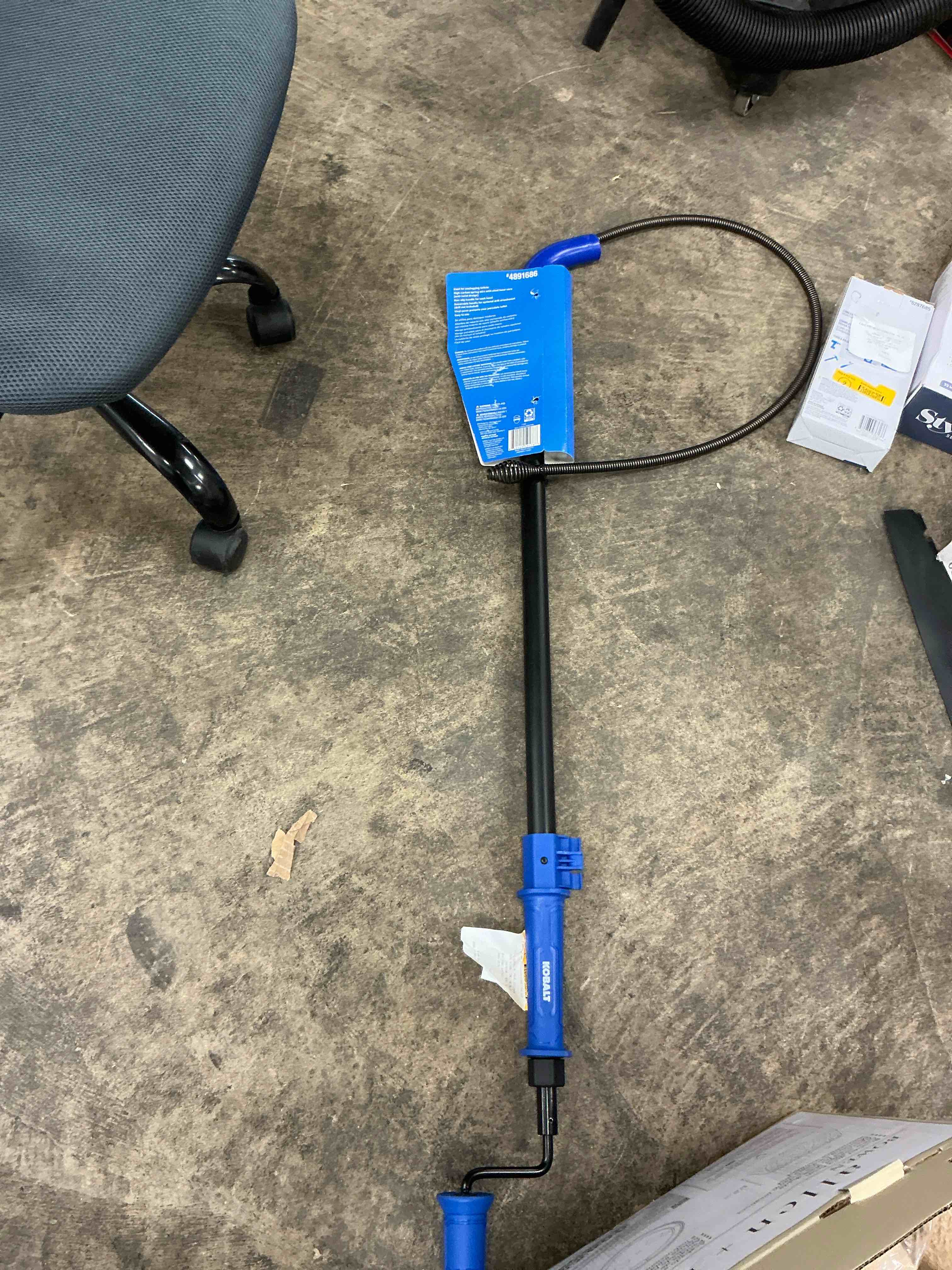 Condition photo showing Good Condition for kobalt 1/2-in x 6-ft high carbon wire hand auger for toilet