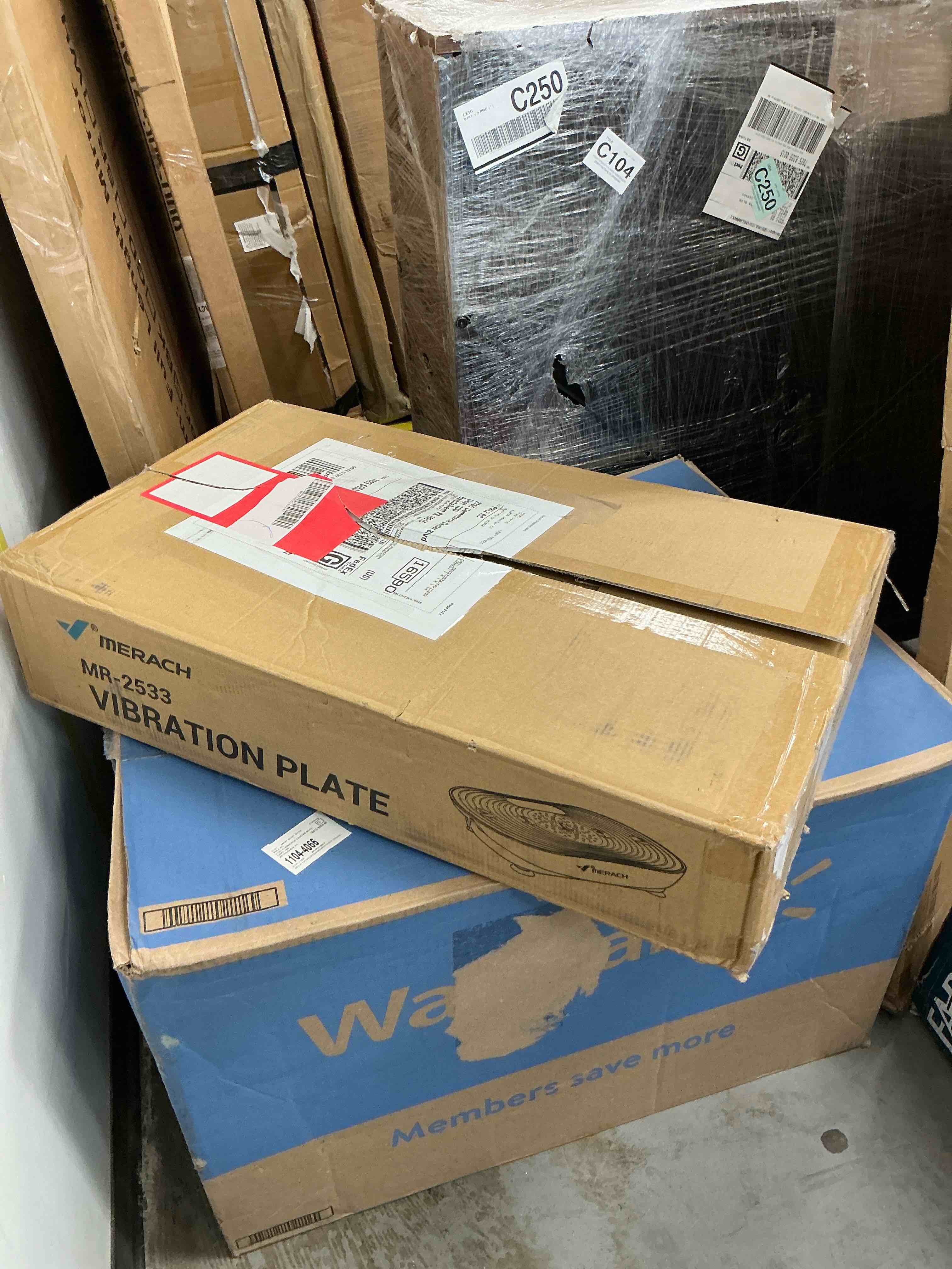 Condition photo showing New/Like New for merach 350lbs bluetooth vibration plate exercise machine, vibrating plate for exercise with led touch screen, 99 speed levels, home gym exercise equipment