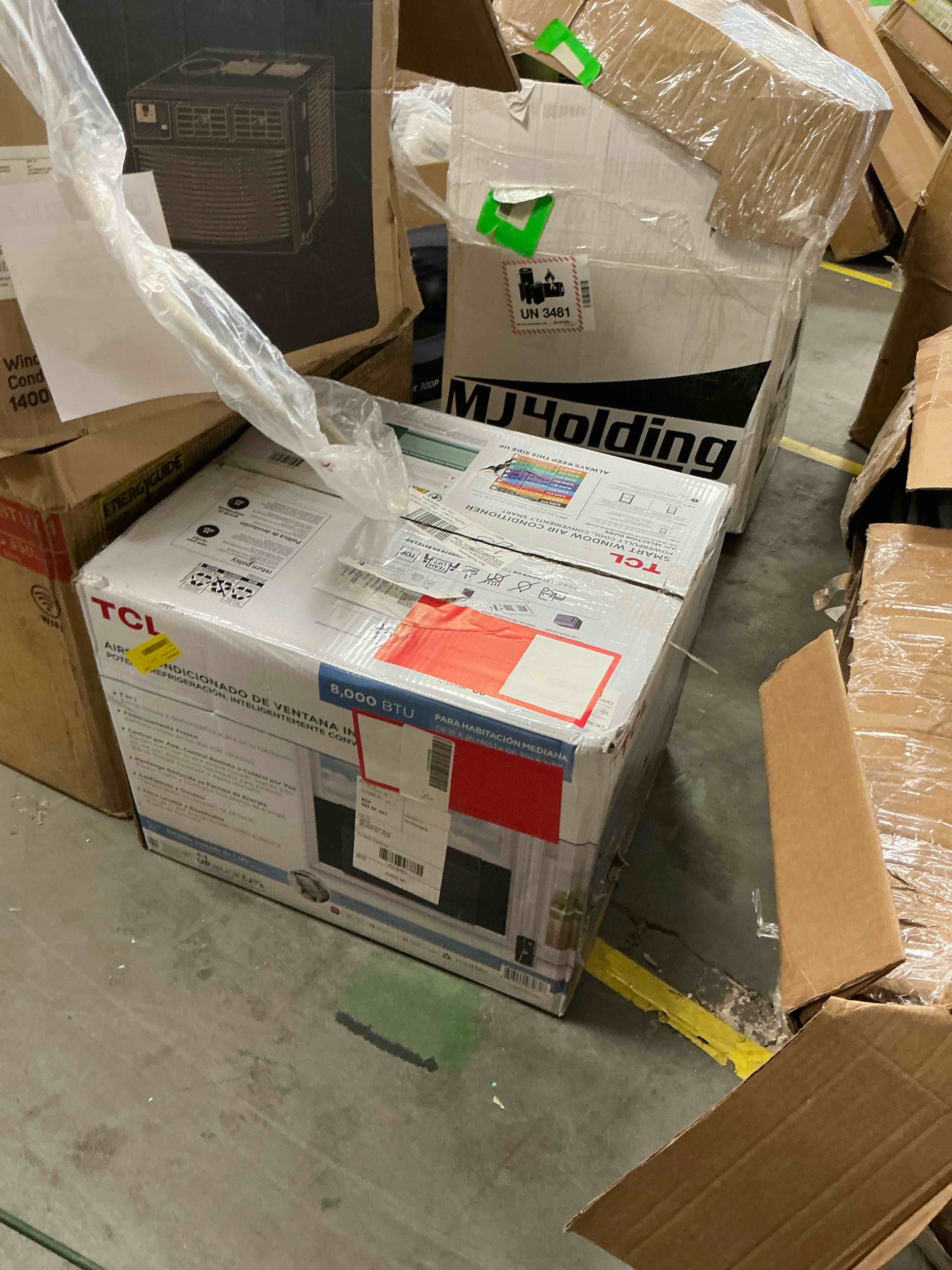 Condition photo showing Good Condition for tcl 8 000 btu smart window air conditioner (black) - 3-in-1 ac fan & dehumidifier app voice & remote control sleep & eco mode 24-hour timer washable filter cools up to 250 sq ft - w8w92-b4