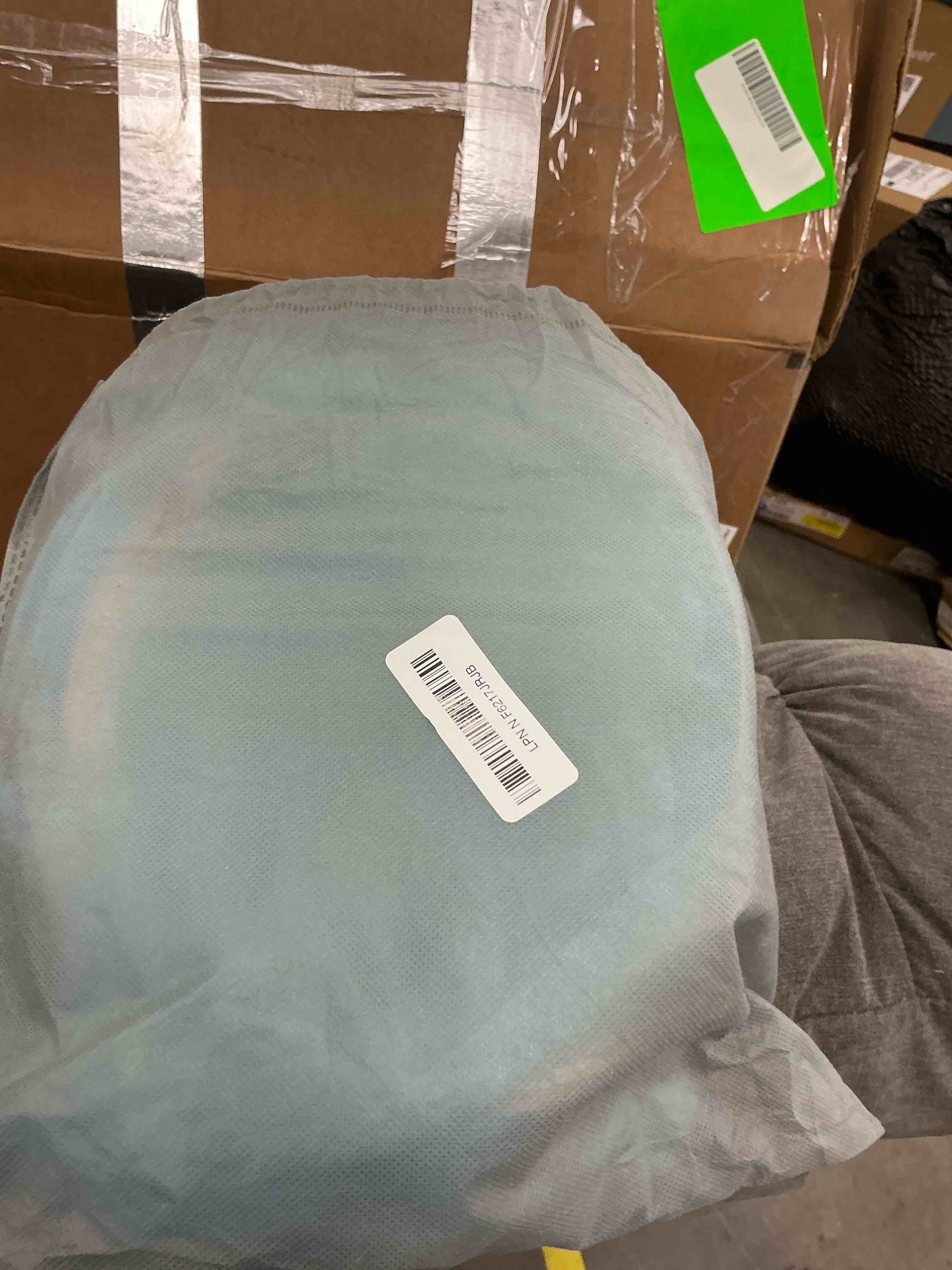 Condition photo showing Good Condition for large pop up mosquito net for camping portable foldable mosquito tent bug net bed travel patio outdoor 78 x 31 x 22 inch bug netting mesh tent canopy for adults baby bedroom, bllue 78 * 31 * 22 inch blue 1