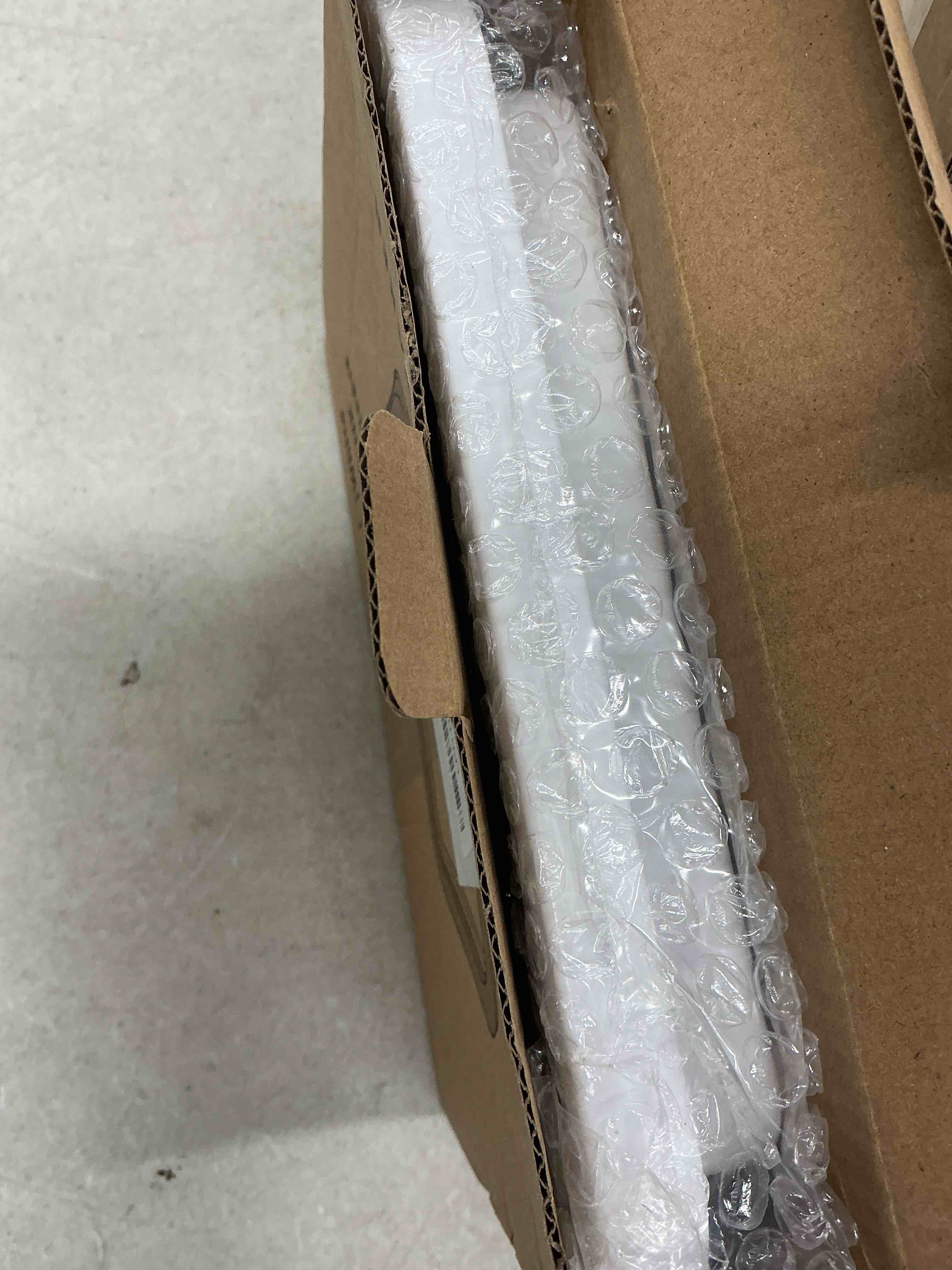 https://s3.amazonaws.com/lotting-images-prod/EmanualPiazza/TEA4999012_1777476972506.jpeg
