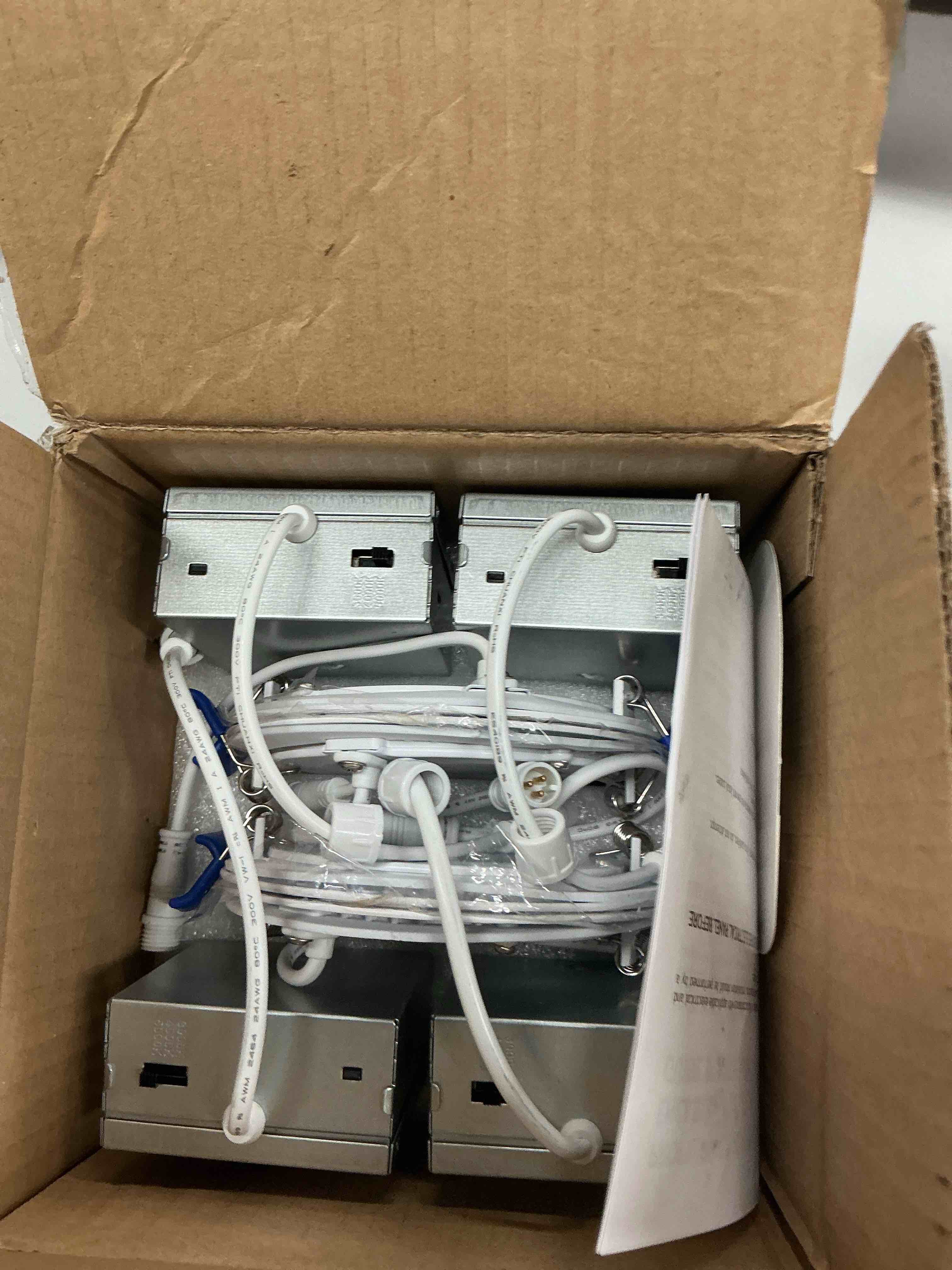 https://s3.amazonaws.com/lotting-images-prod/EmanualPiazza/TEA4999054_1777478861917.jpeg