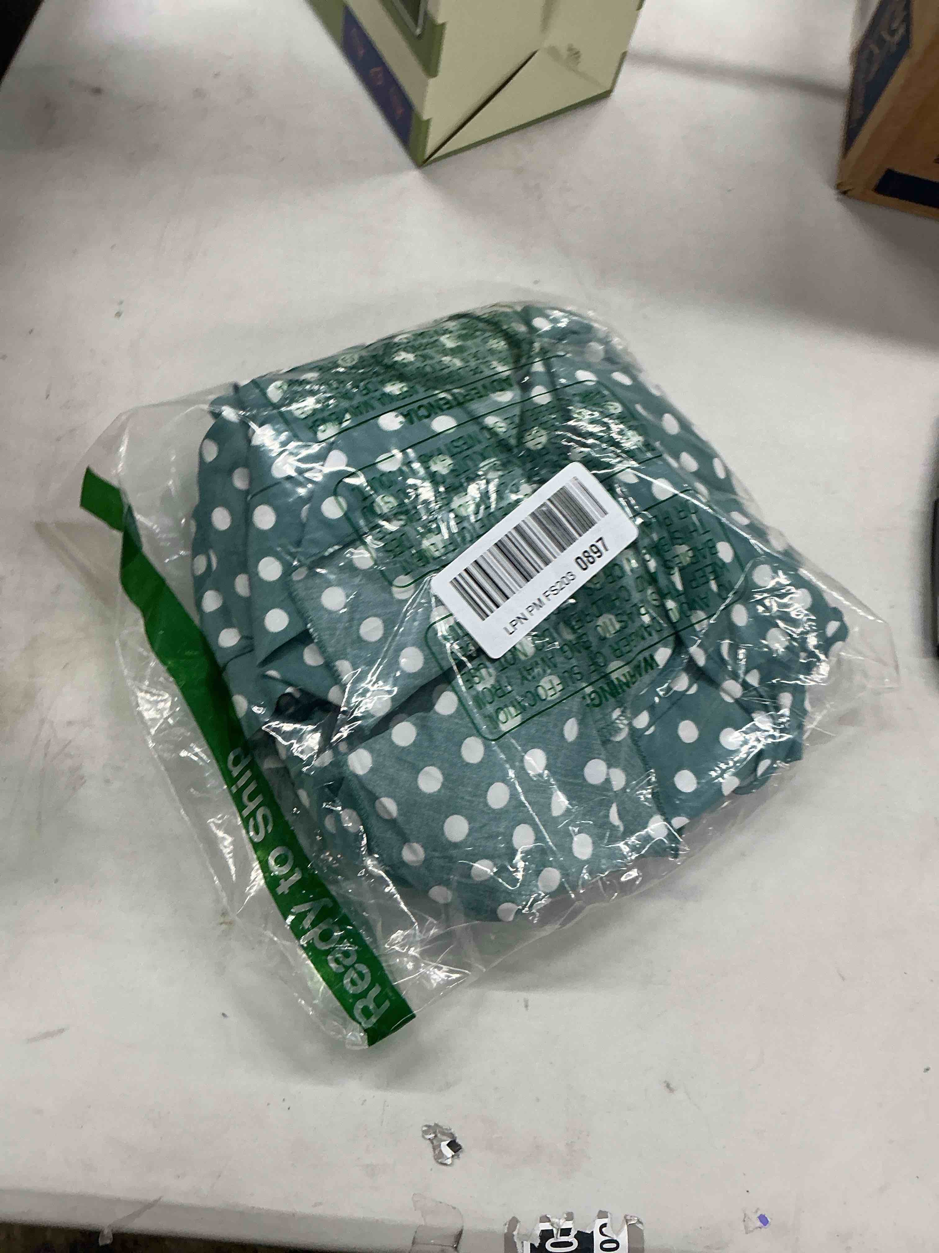 https://s3.amazonaws.com/lotting-images-prod/EmanualPiazza/TEA4999780_1779295684485.jpeg