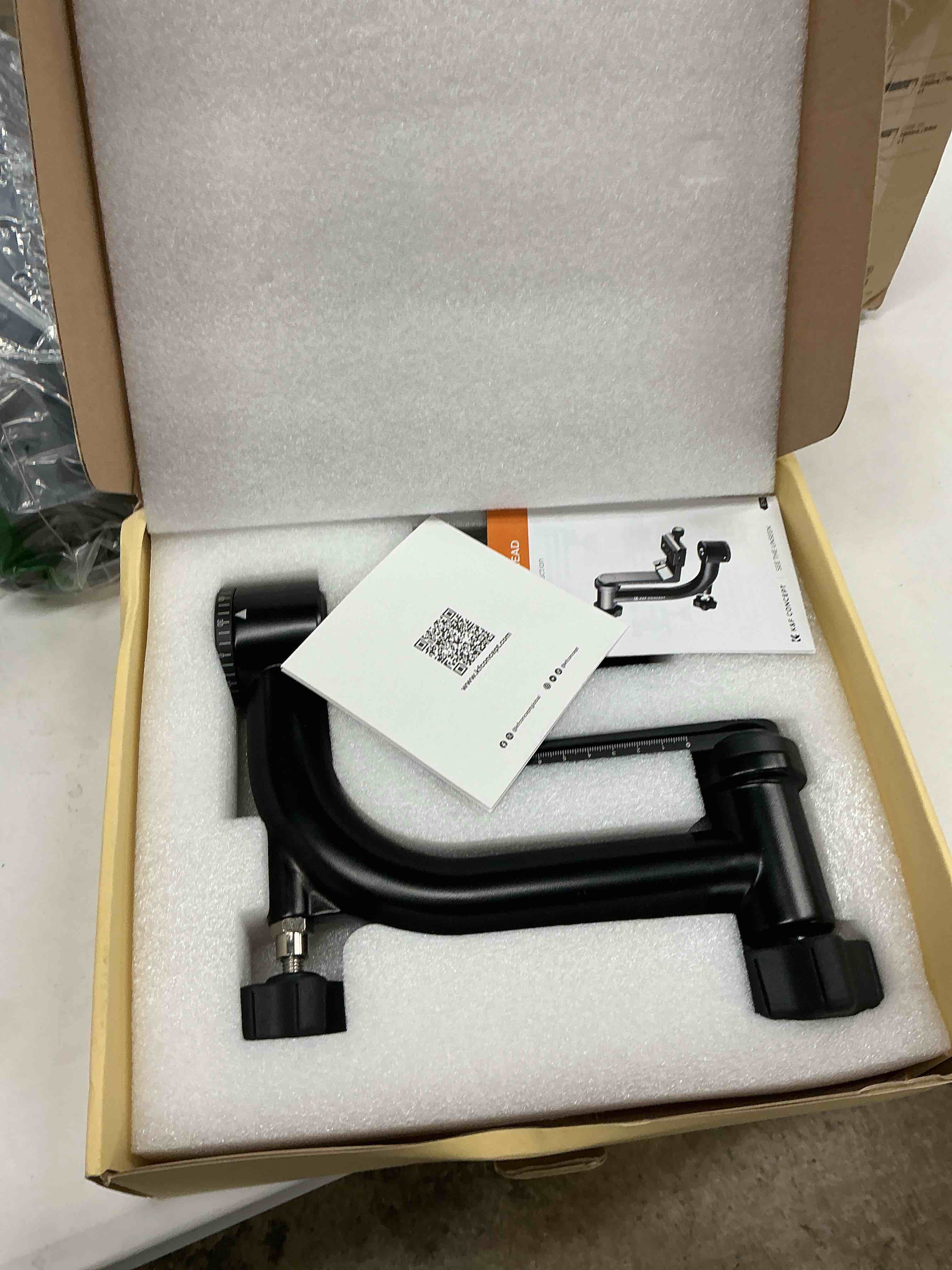 https://s3.amazonaws.com/lotting-images-prod/EmanualPiazza/TEA5000075_1780520386941.jpeg