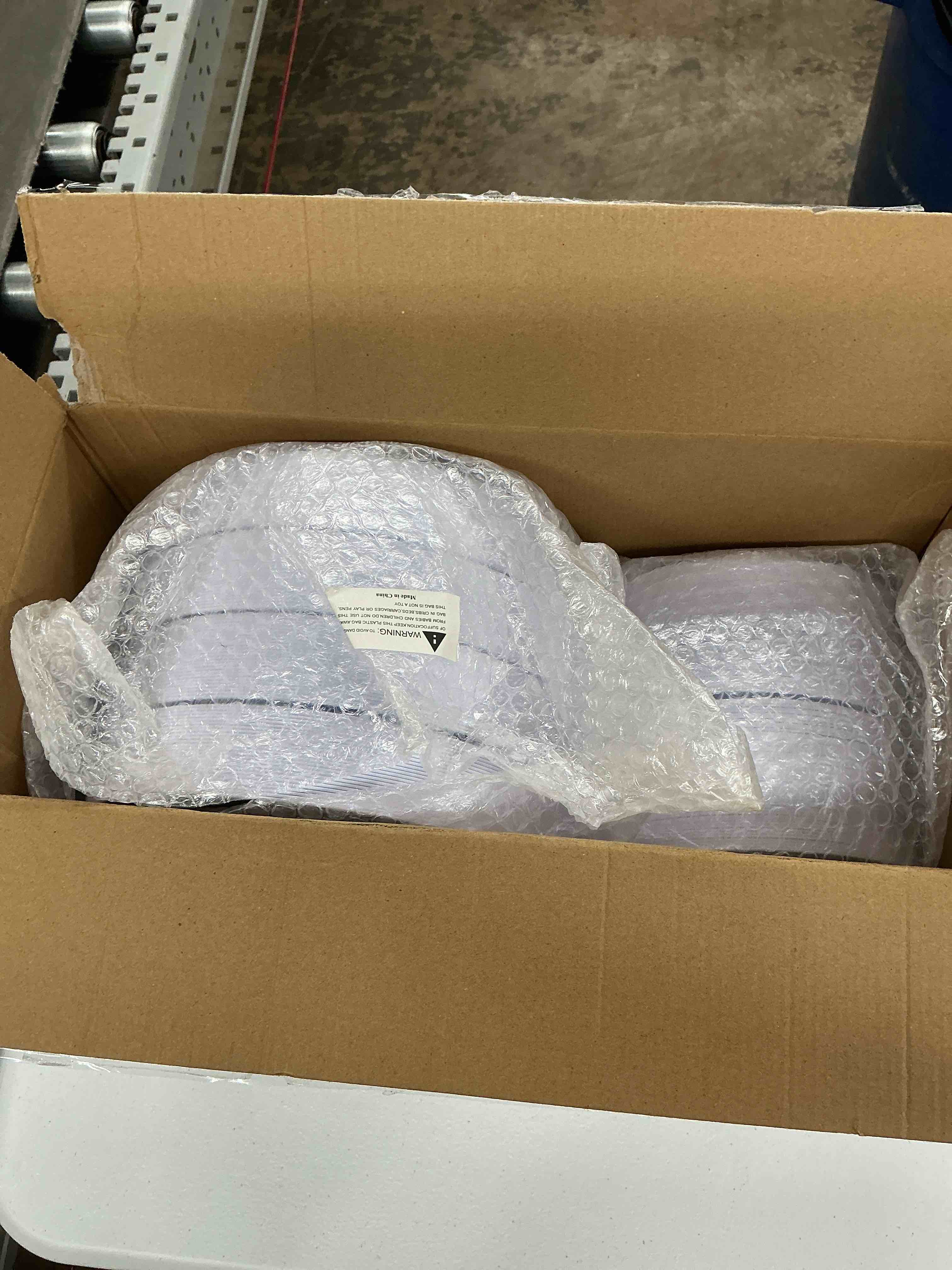 https://s3.amazonaws.com/lotting-images-prod/EmanualPiazza/TEA5000373_1780689651771.jpeg