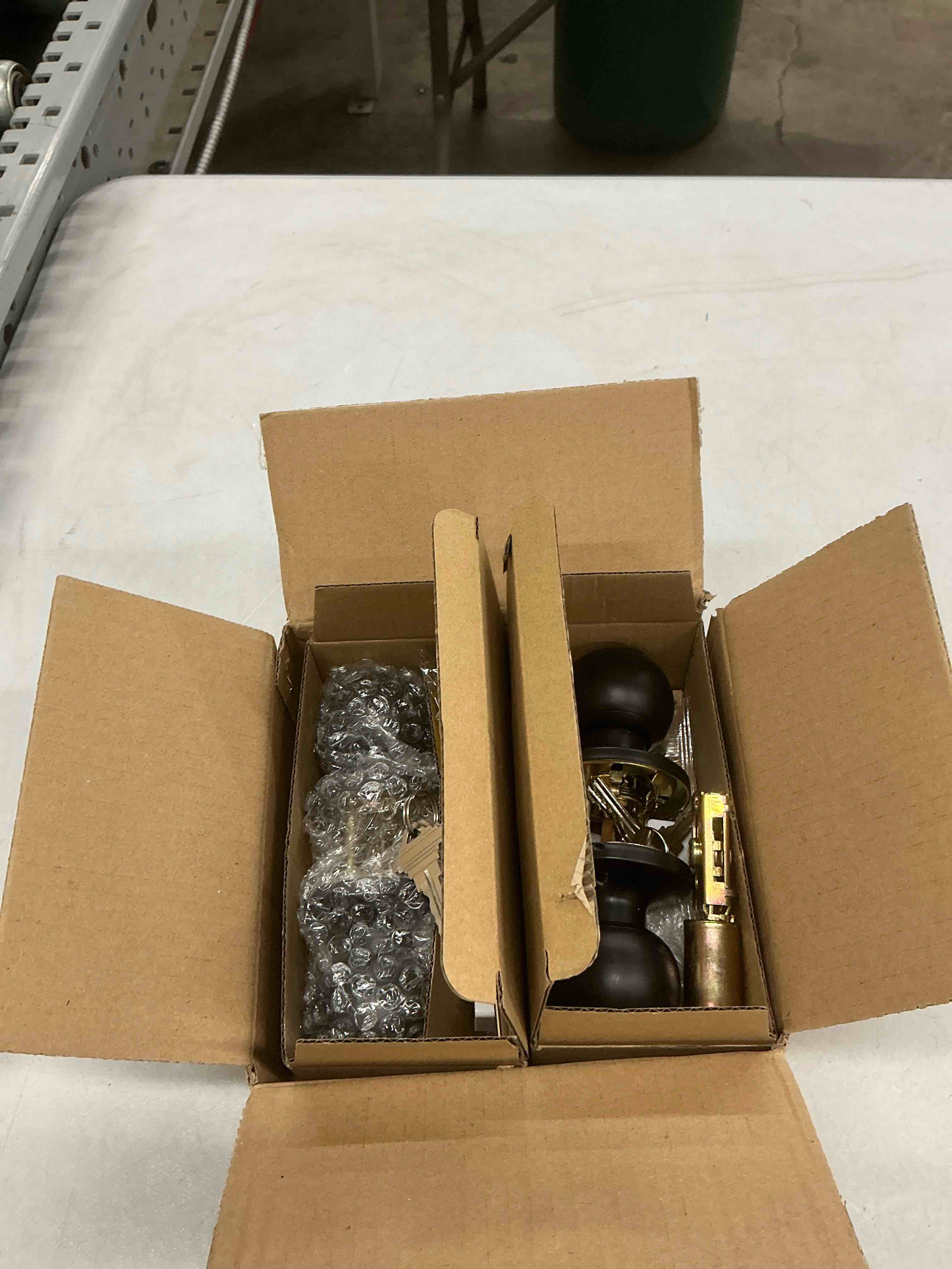 https://s3.amazonaws.com/lotting-images-prod/EmanualPiazza/TEA5002110_1777555579250.jpeg