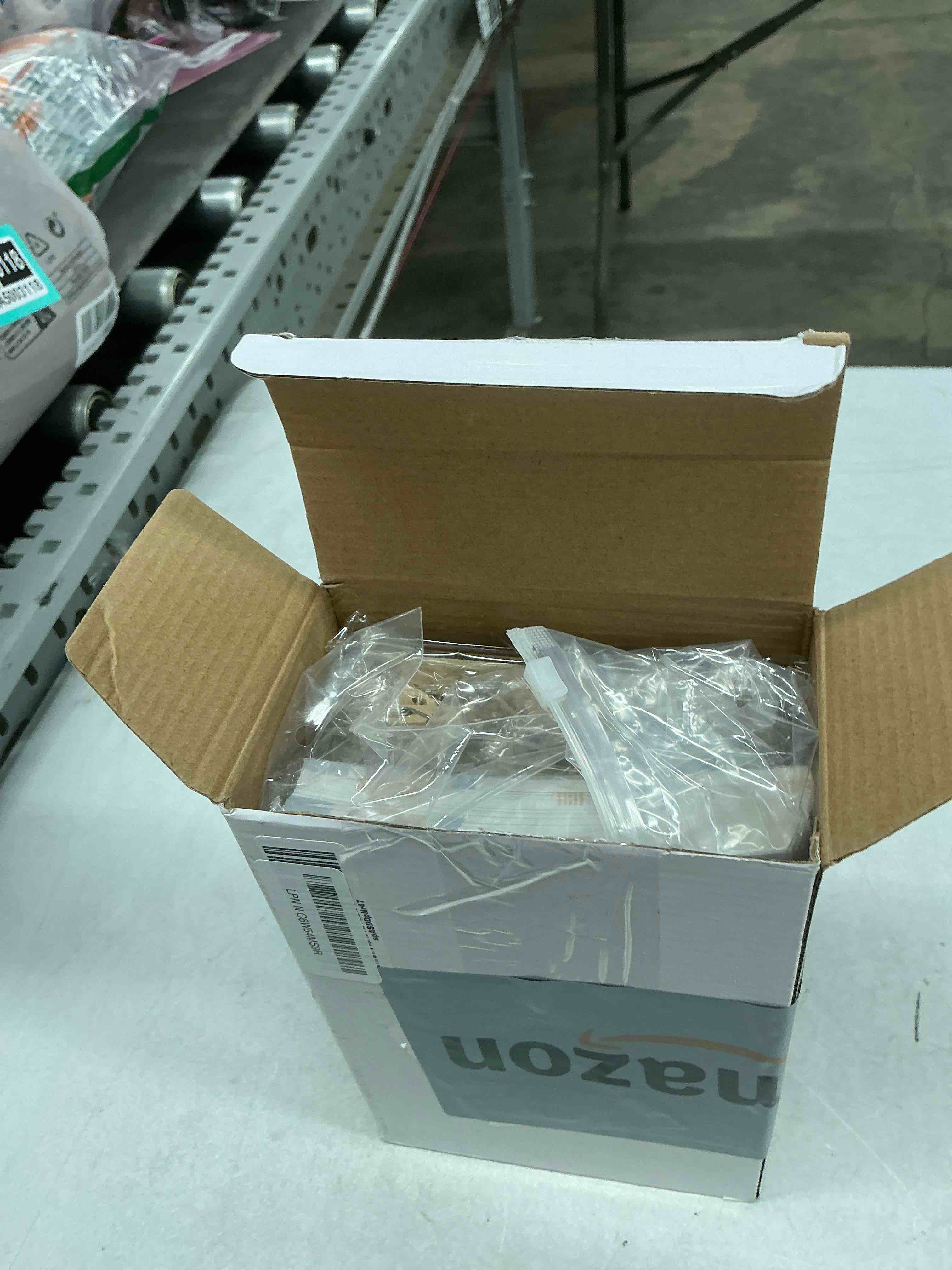 https://s3.amazonaws.com/lotting-images-prod/EmanualPiazza/TEA5003120_1778250905170.jpeg