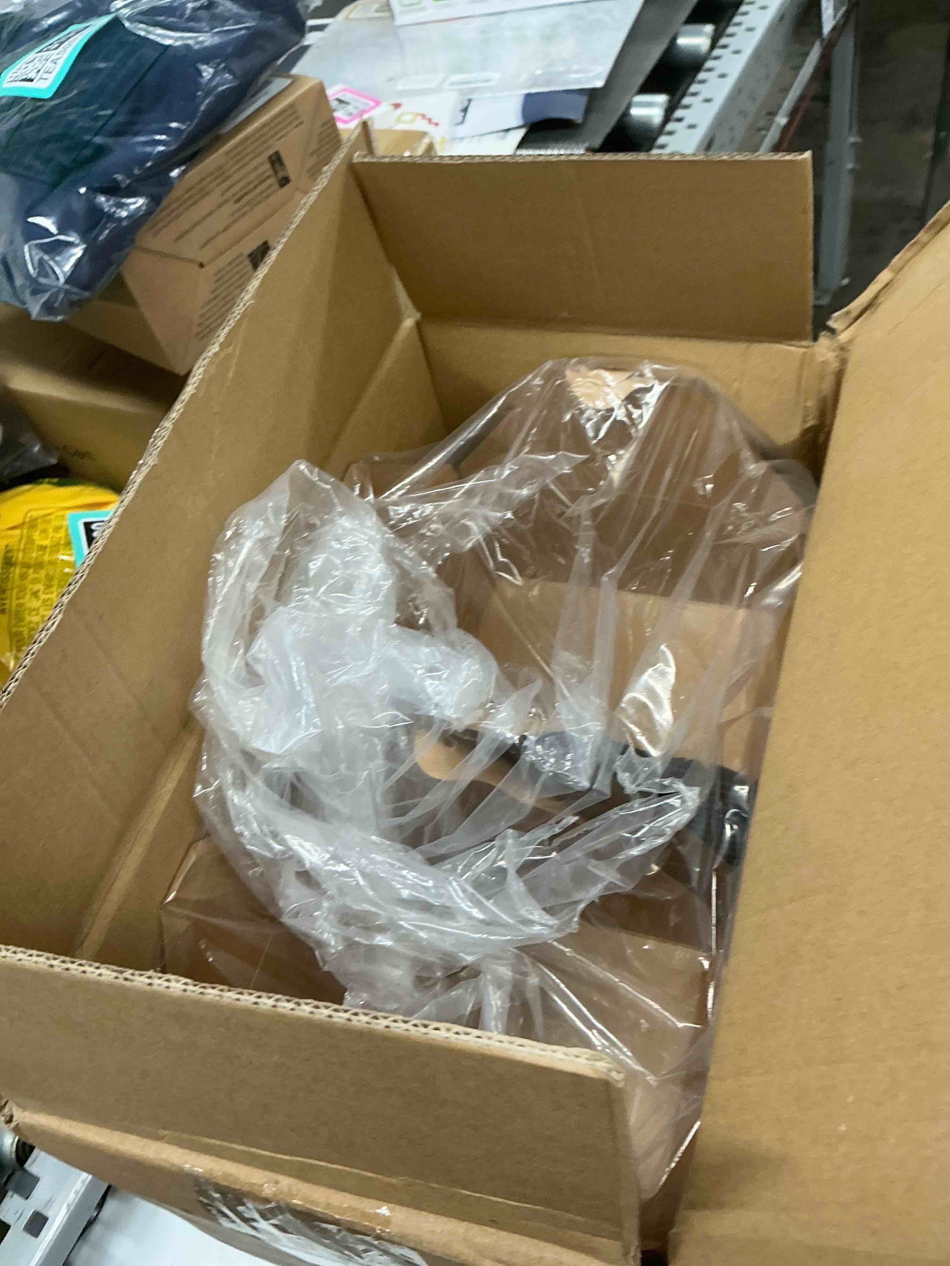 https://s3.amazonaws.com/lotting-images-prod/EmanualPiazza/TEA5003204_1778264141374.jpeg
