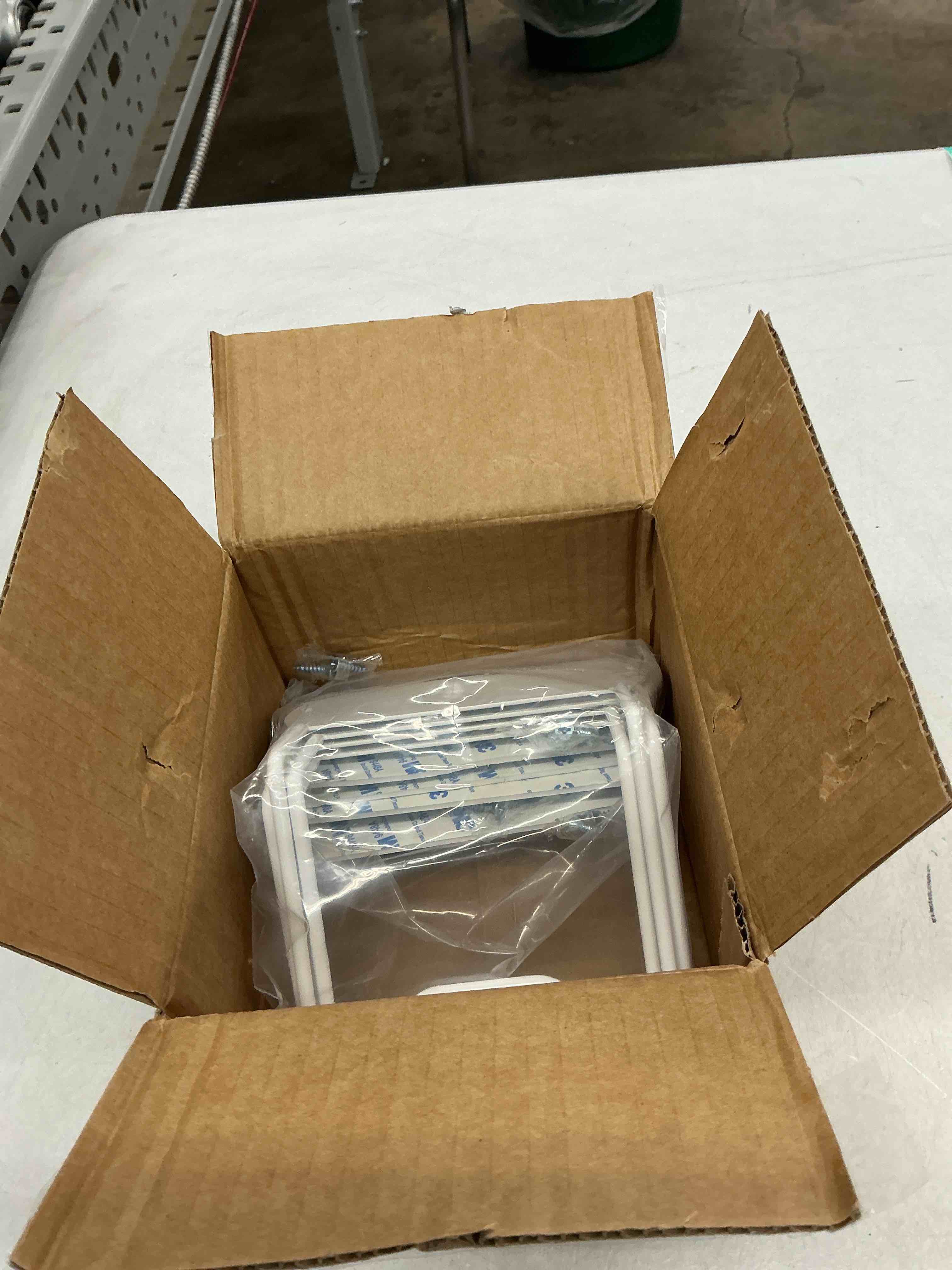 https://s3.amazonaws.com/lotting-images-prod/EmanualPiazza/TEA5004347_1778781933574.jpeg