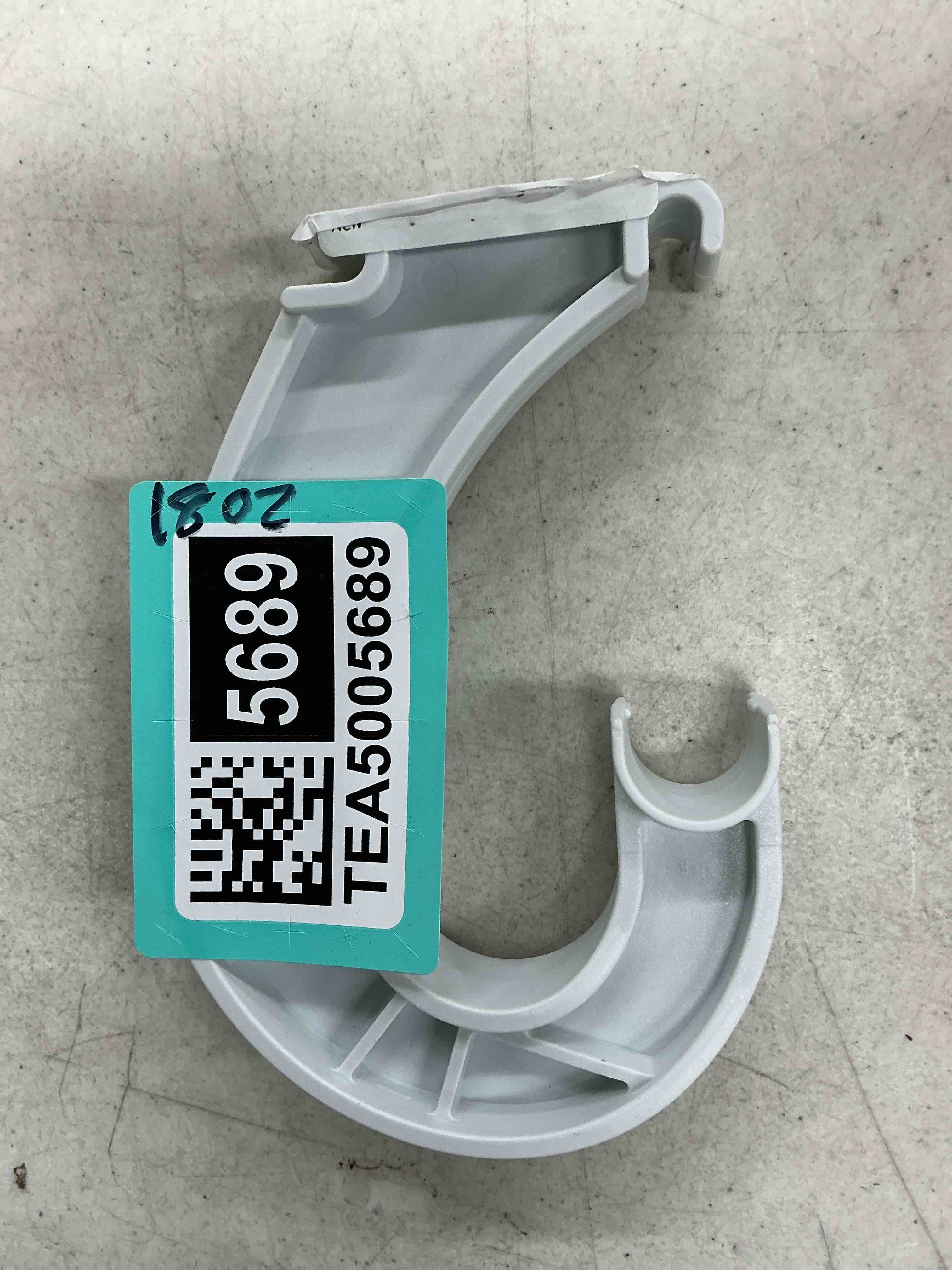 https://s3.amazonaws.com/lotting-images-prod/EmanualPiazza/TEA5005689_1777641121860.jpeg