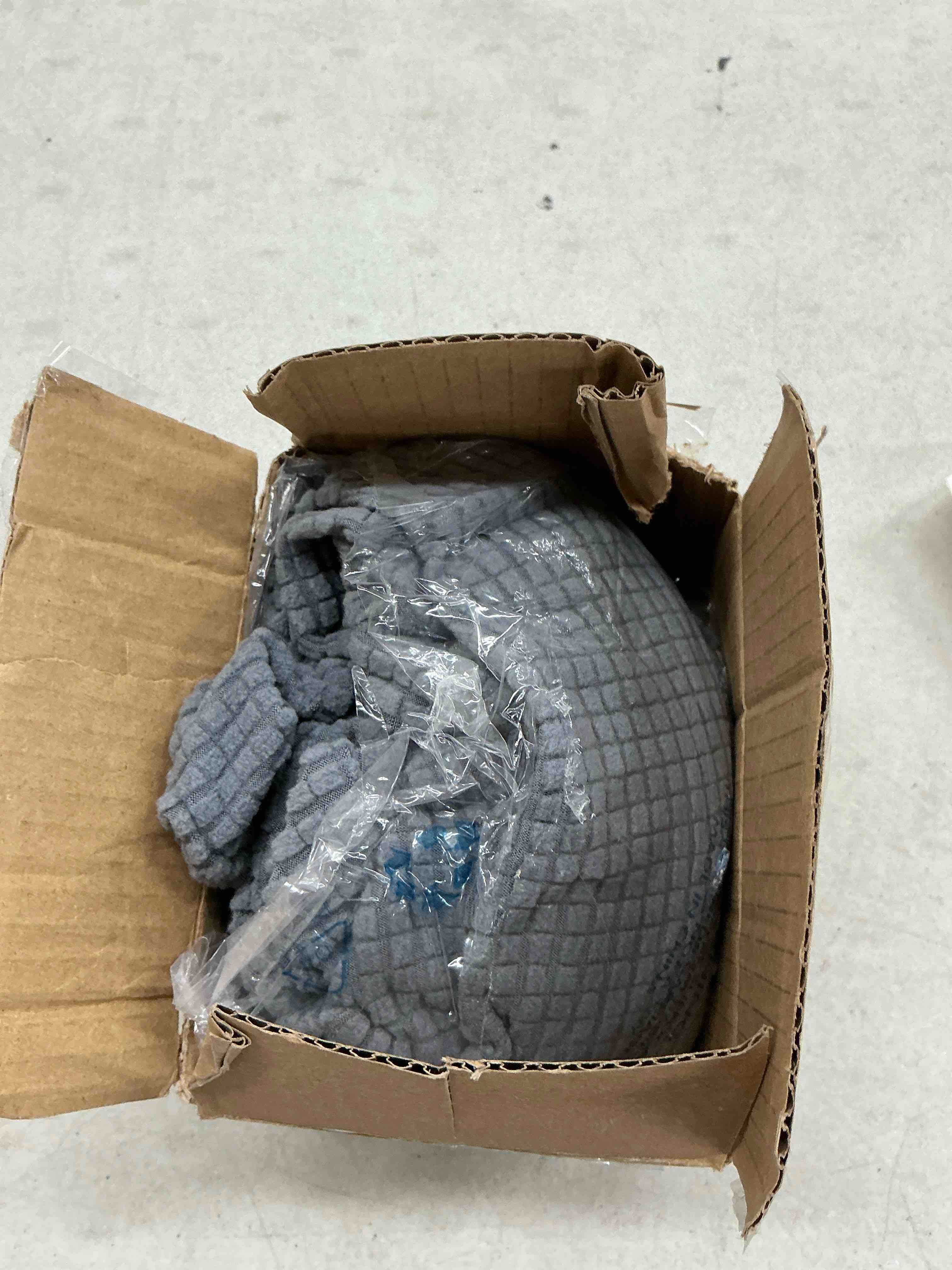 https://s3.amazonaws.com/lotting-images-prod/EmanualPiazza/TEA5006196_1777912420316.jpeg