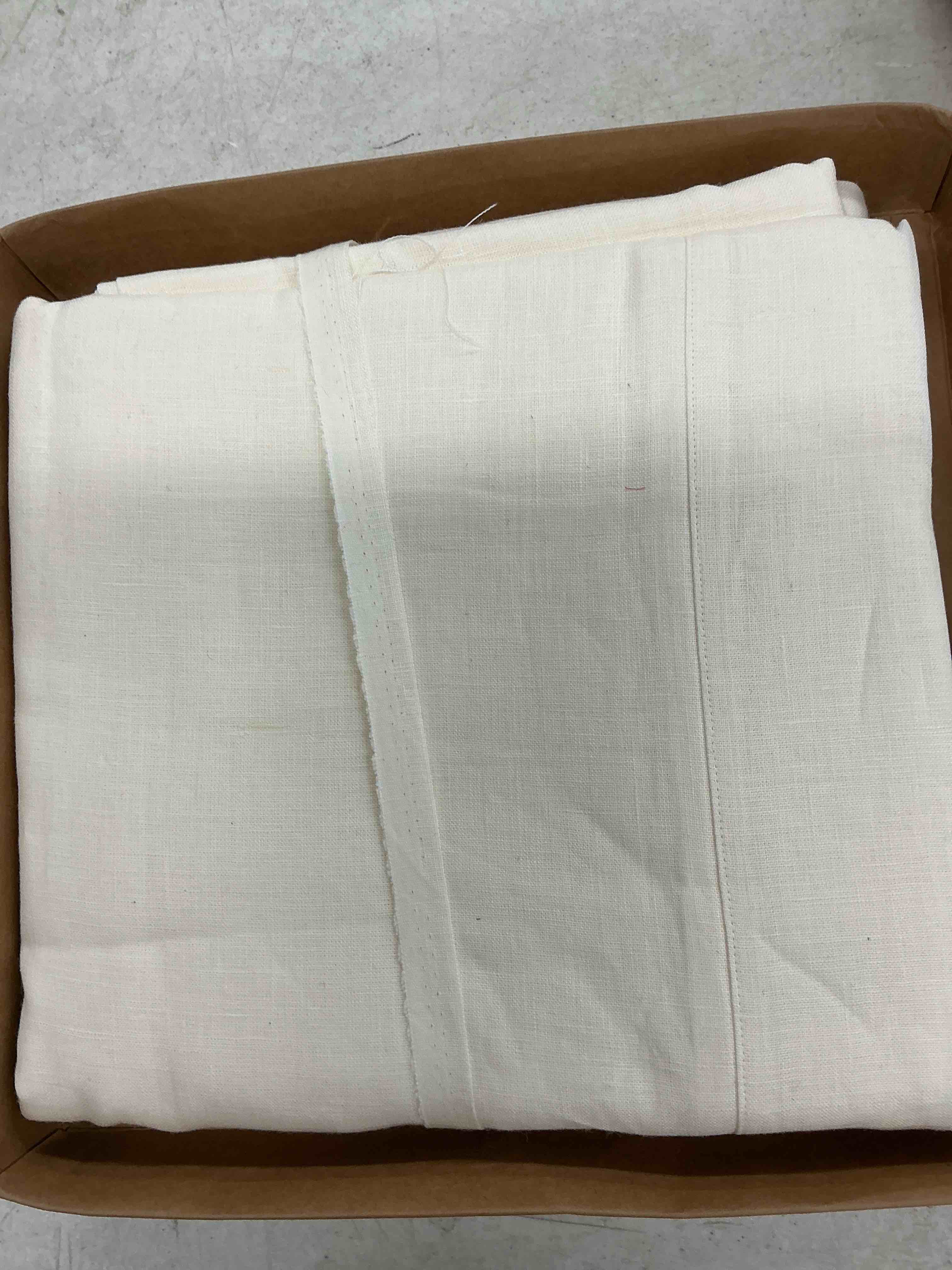 https://s3.amazonaws.com/lotting-images-prod/EmanualPiazza/TEA5006480_1778004877110.jpeg
