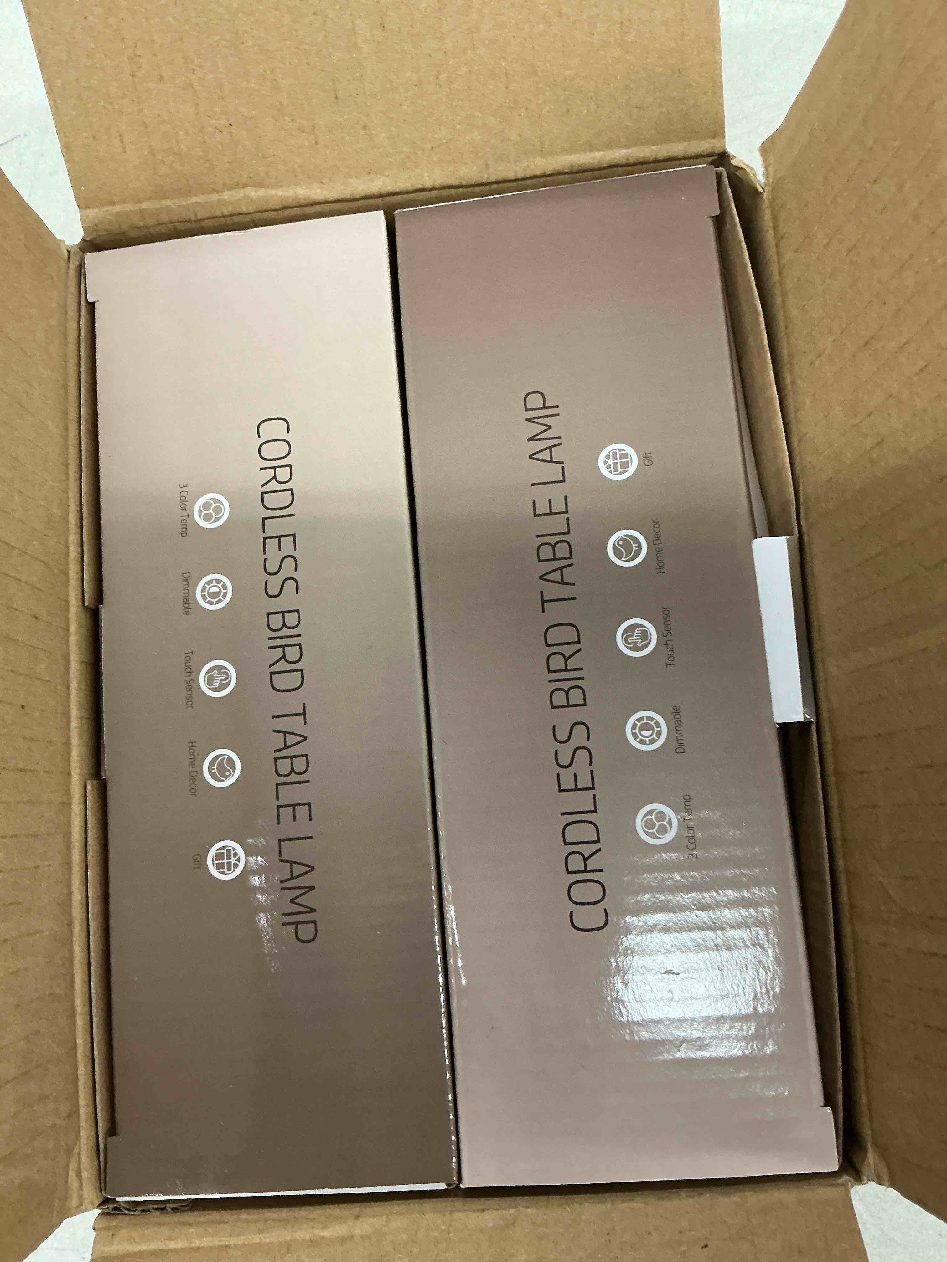 https://s3.amazonaws.com/lotting-images-prod/EmanualPiazza/TEA5006486_1778005469208.jpeg