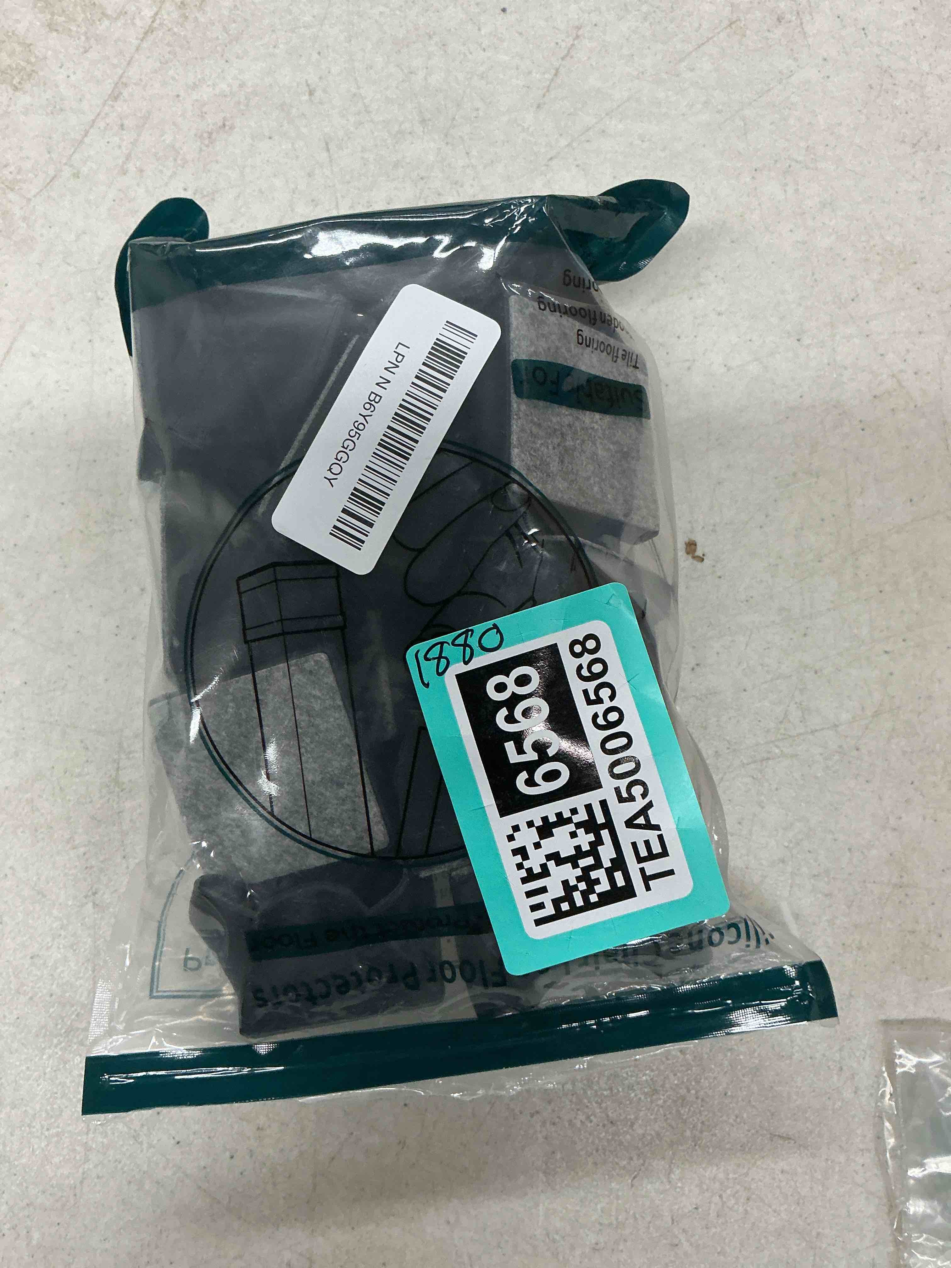 https://s3.amazonaws.com/lotting-images-prod/EmanualPiazza/TEA5006568_1778011053340.jpeg