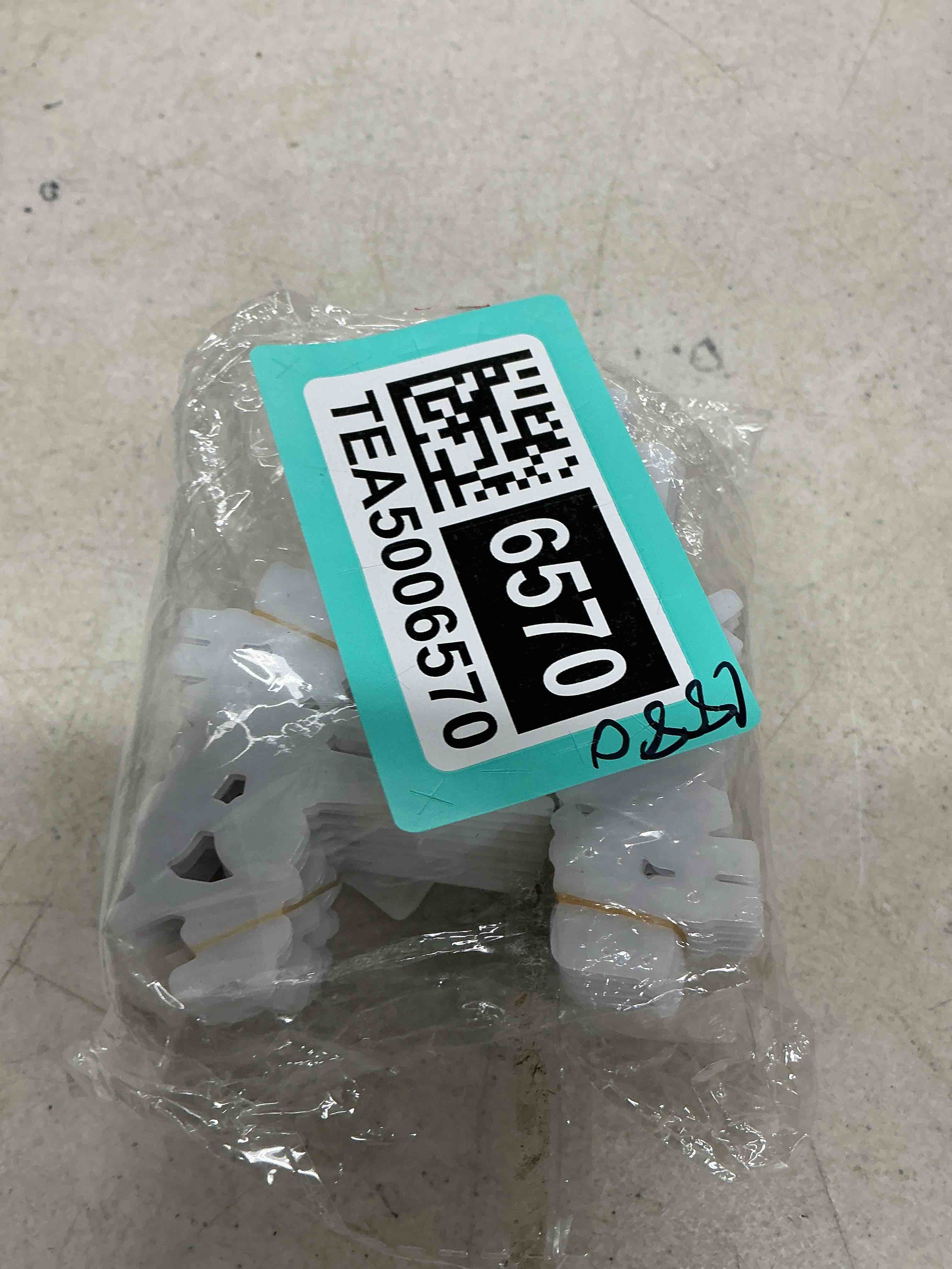 https://s3.amazonaws.com/lotting-images-prod/EmanualPiazza/TEA5006570_1778011113713.jpeg