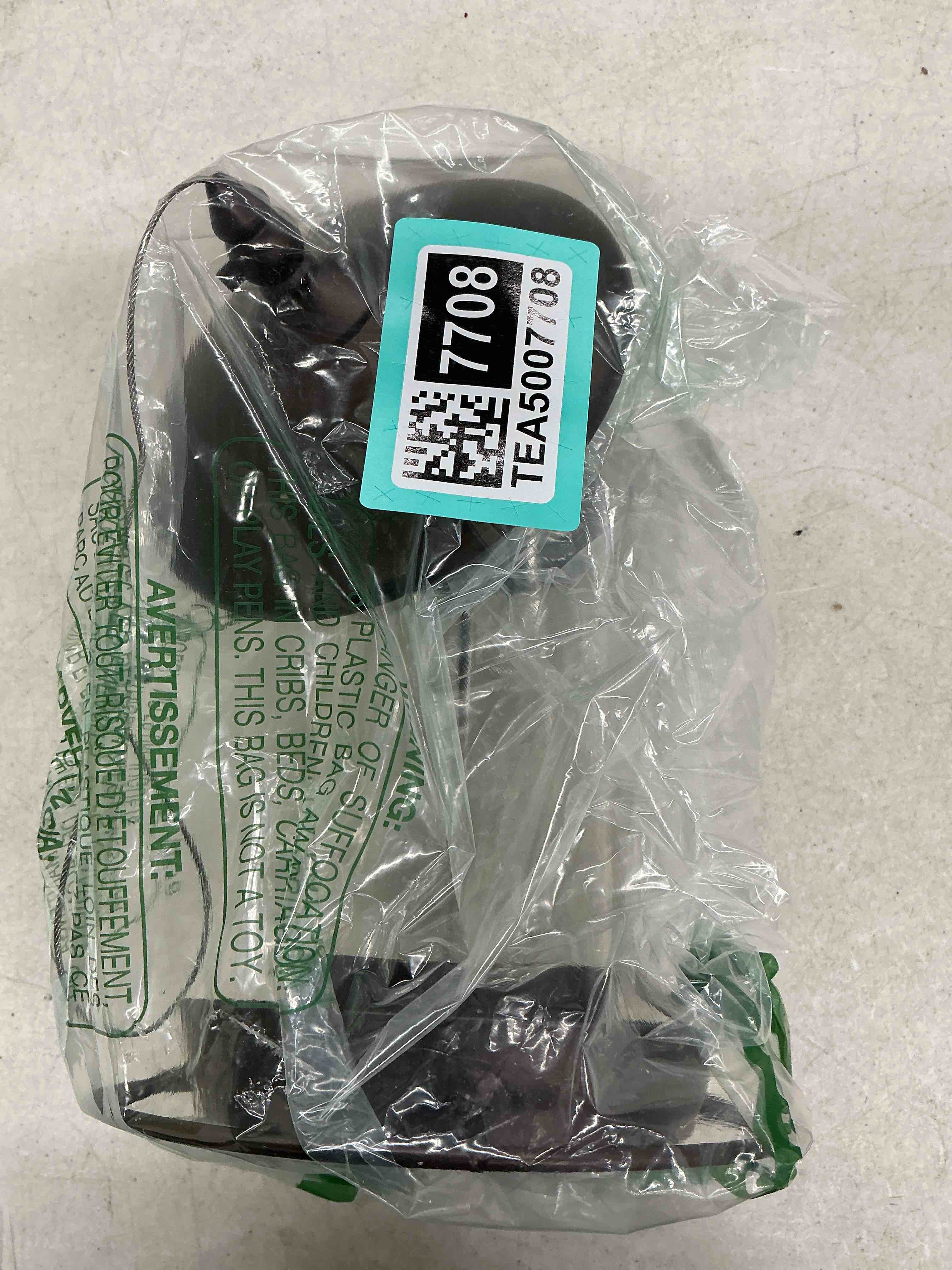 Condition photo showing Good Condition for metal roof bird feeder - chew proof for outdoor hanging wild bird seeds. bronze 1.7lb:bronze