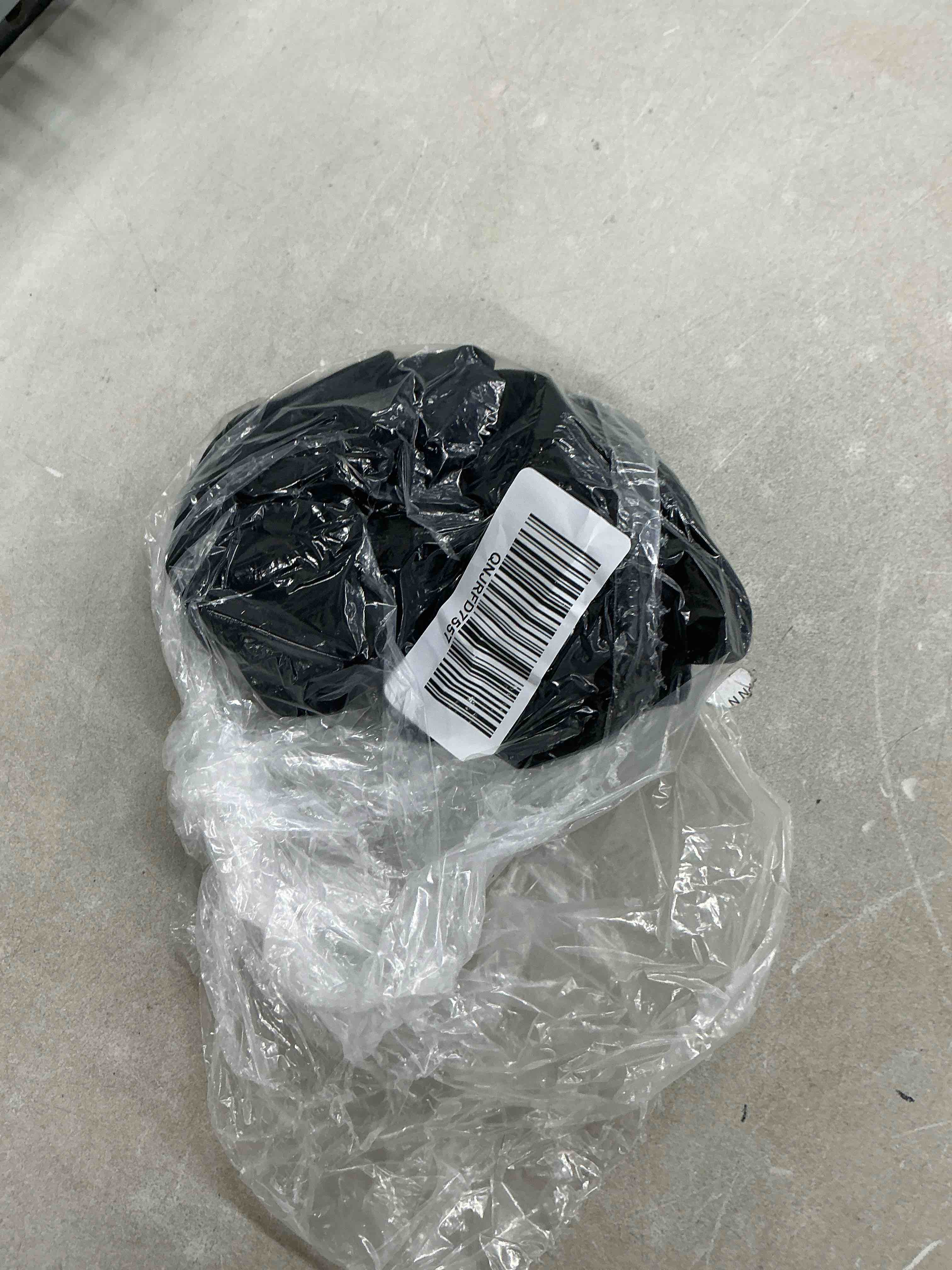 Condition photo showing Good Condition for quince italian v-cut high-rise bikini bottom, l, black