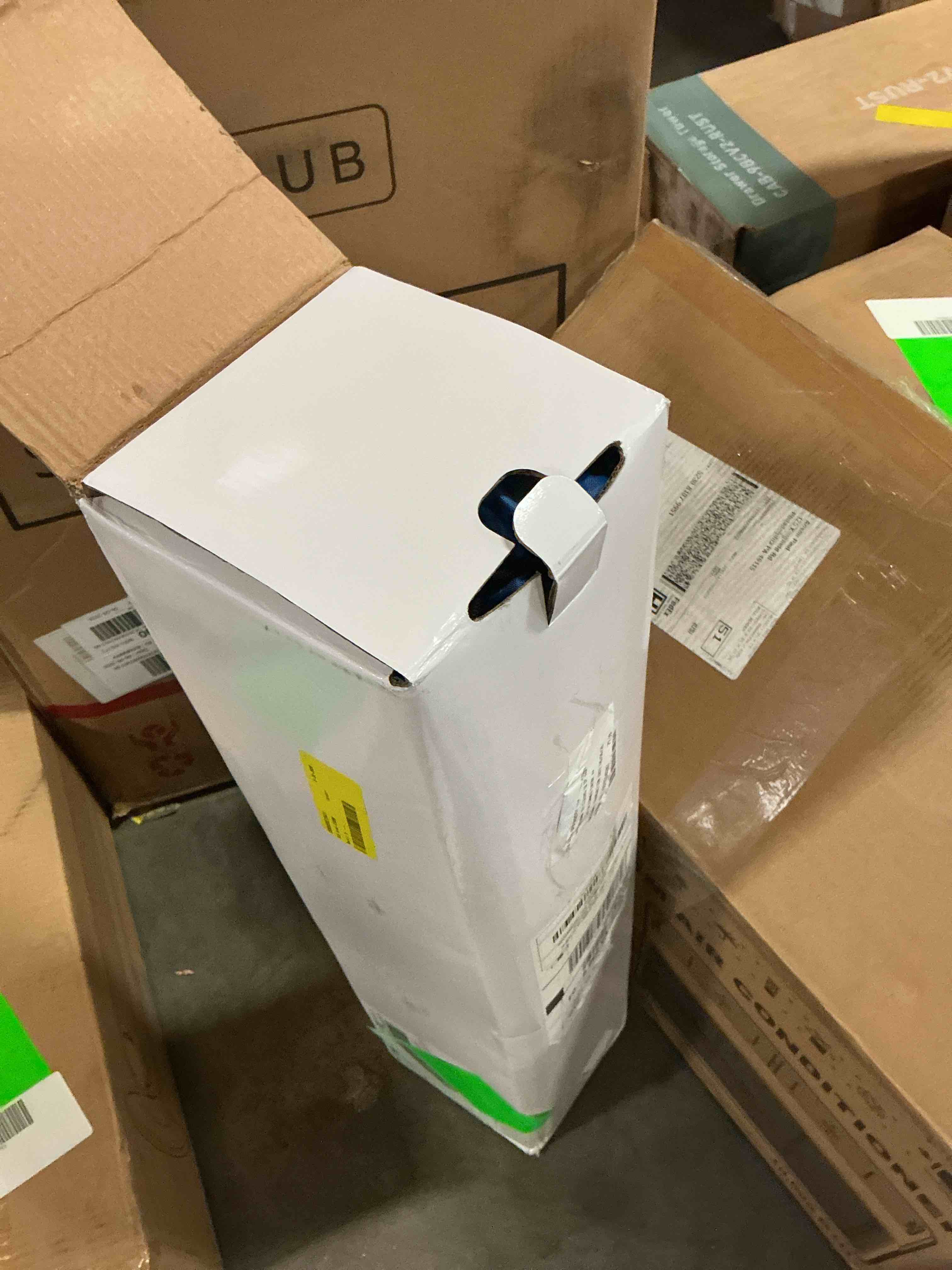 https://s3.amazonaws.com/lotting-images-prod/EmanualPiazza/TEA5015070_1783458900443.jpeg