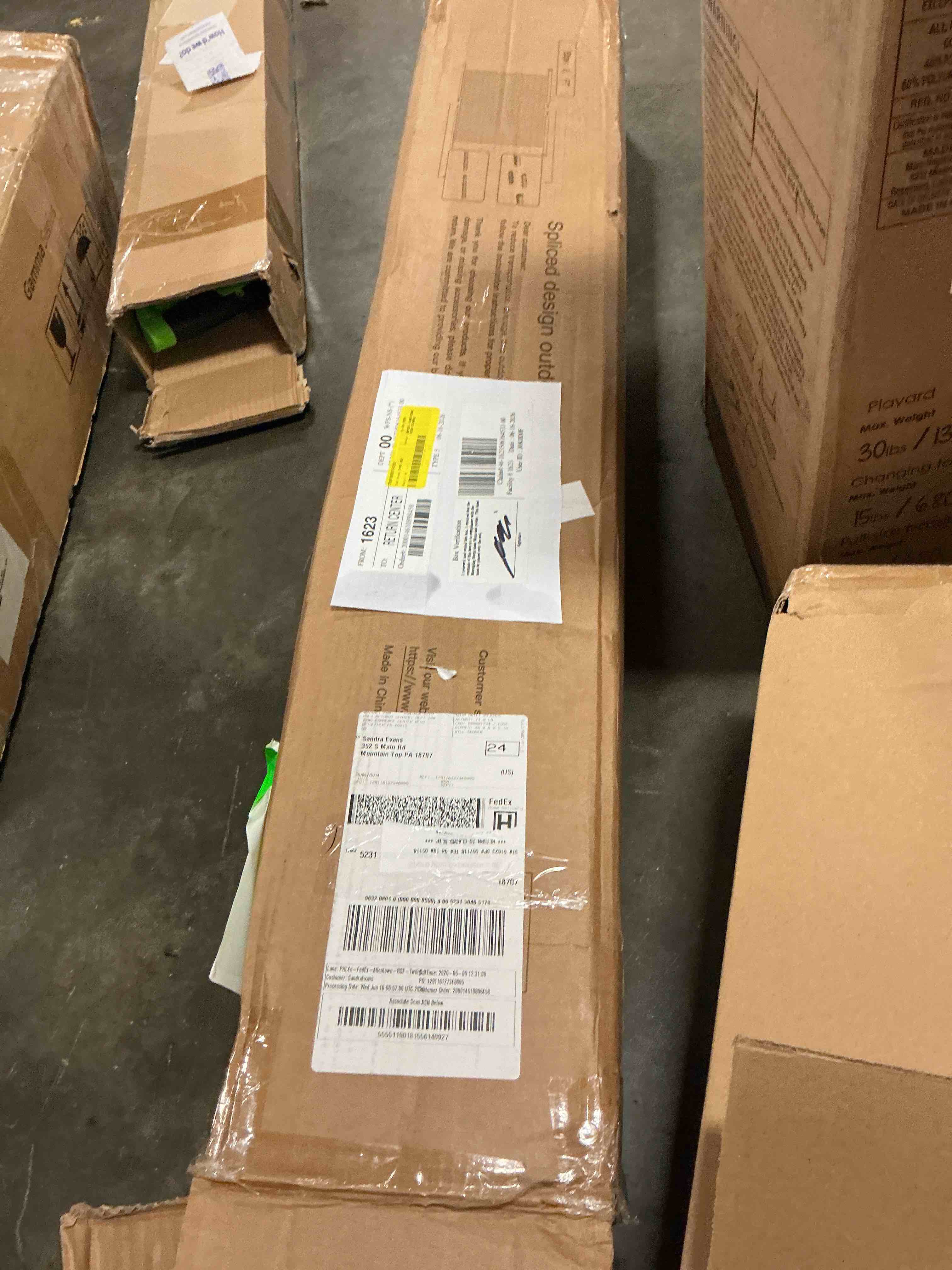 https://s3.amazonaws.com/lotting-images-prod/EmanualPiazza/TEA5015082_1783457115857.jpeg