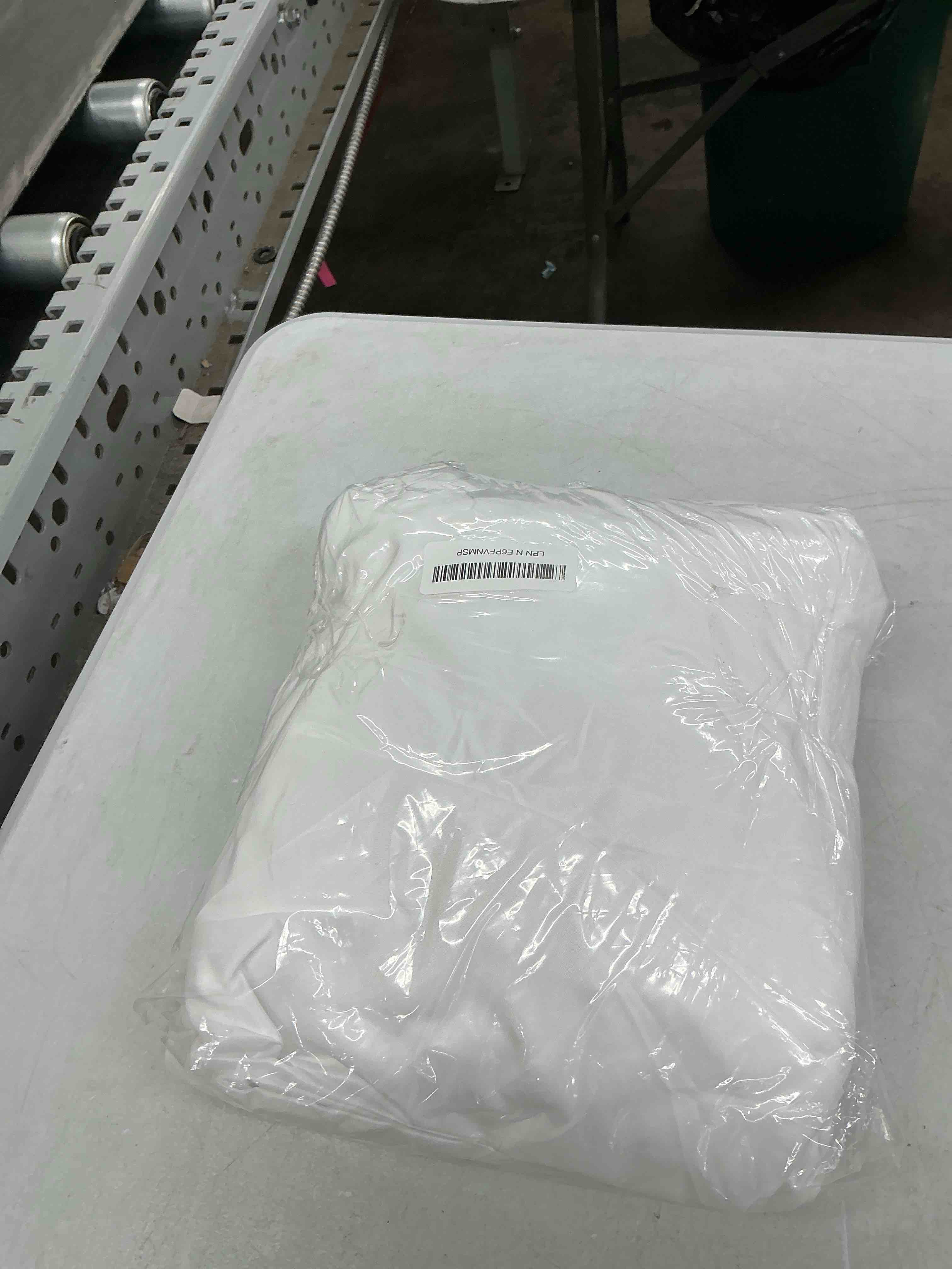 Condition photo showing Good Condition for amazon basics lightweight super soft breathable wrinkle-resistant microfiber 4-piece bed sheet set with 14-inch deep pockets, queen, bright white, solid bright white queen