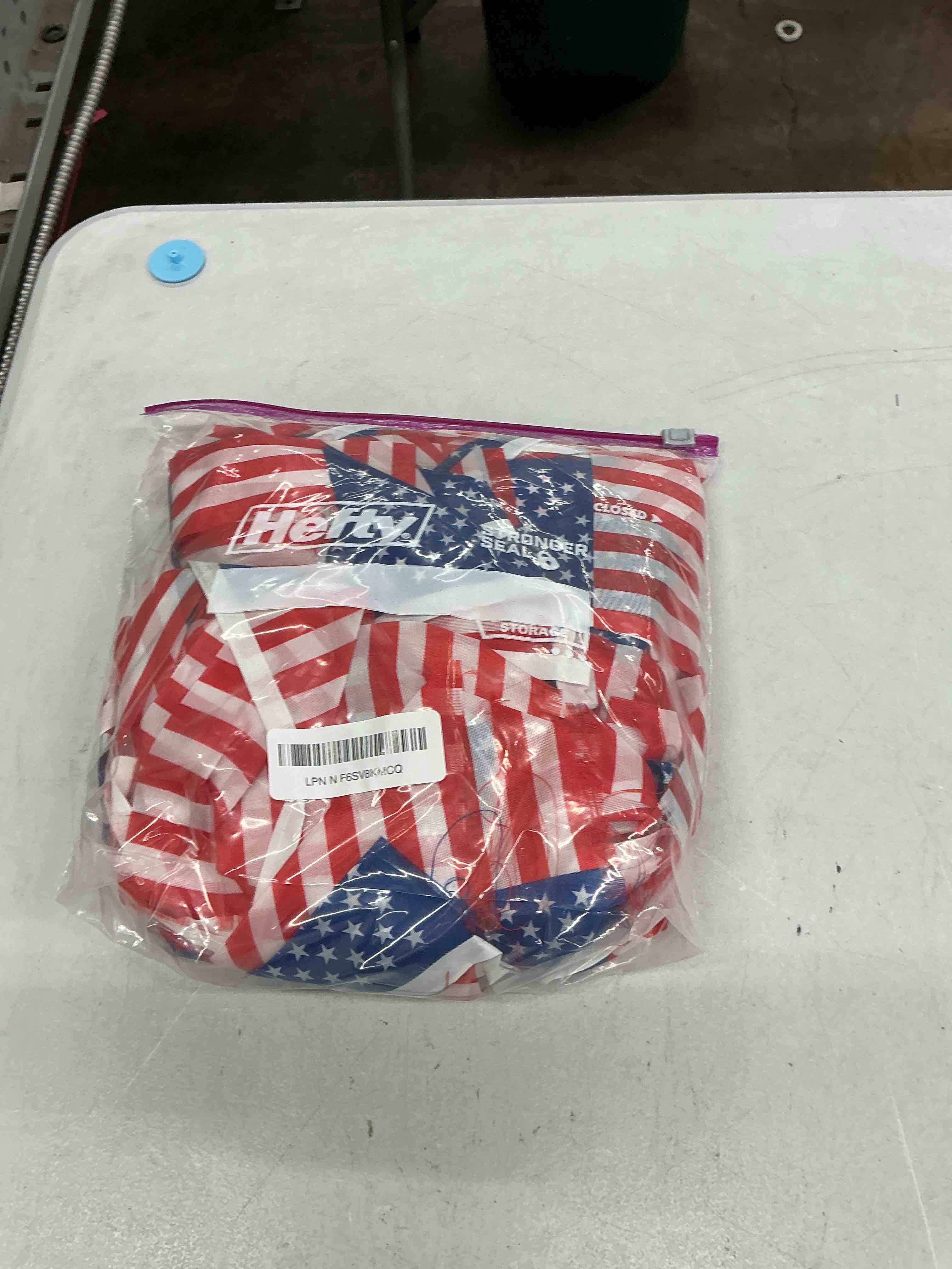 Condition photo showing Good Condition for usa flag bunting 48pc (14x21cm) 2026 world cup bunting banner — 49ft polyester rope with double-sided print for soccer 2026, 4th of july, patriotic events & game day decorations
