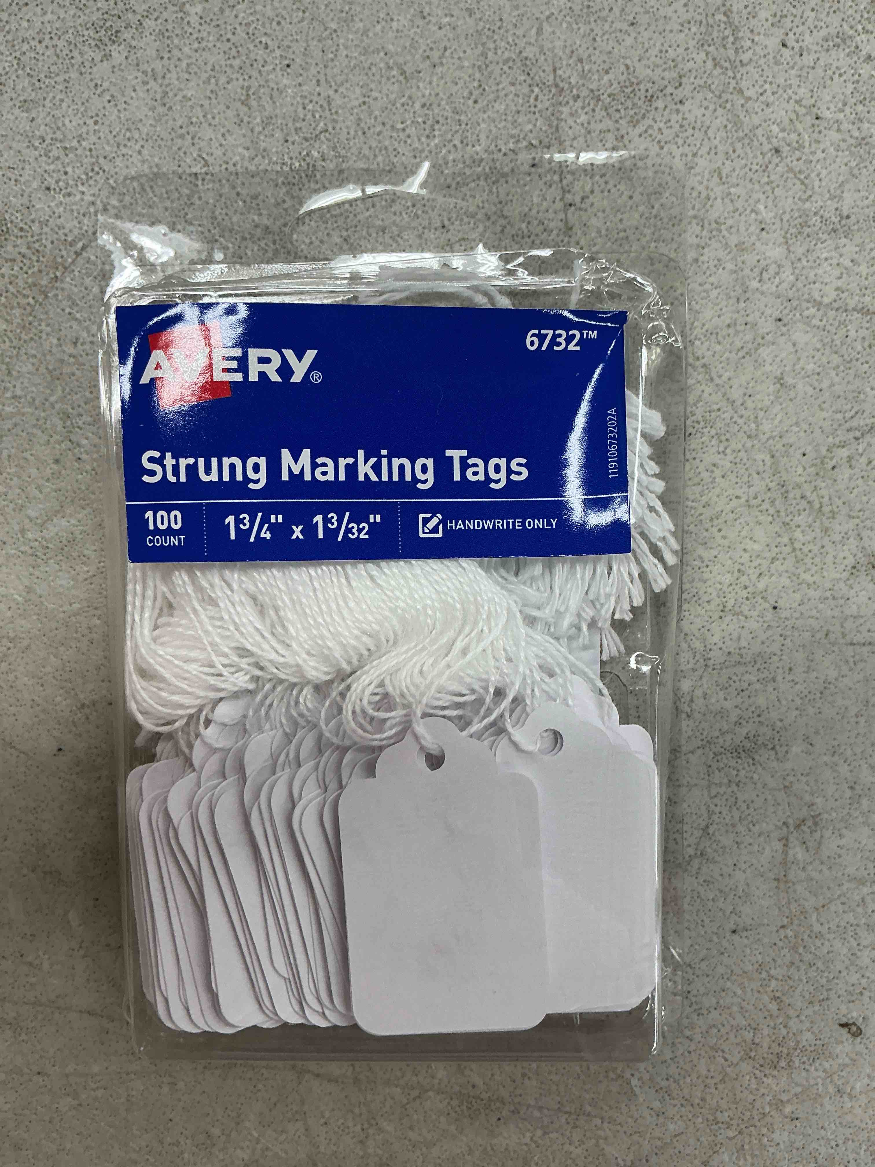 Condition photo showing Good Condition for avery strung marking tags with string attached, gift tags with string attached, 1.75 x 1.09 in, pack of 100 (6732)