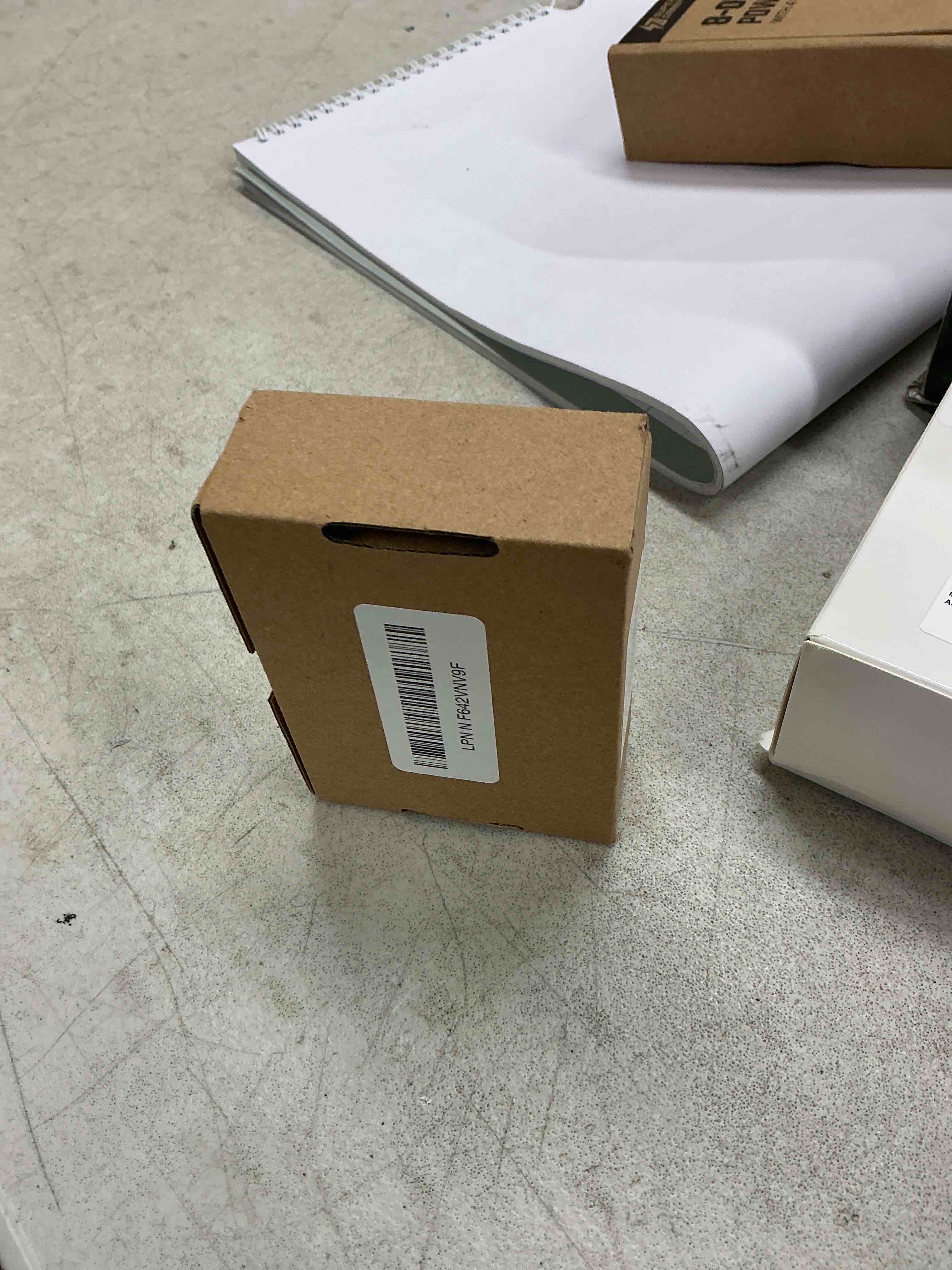 Condition photo showing Good Condition for retractable usb charger wall plug with type c cables cords,40w fast charging foldable block multi charger,4-in-1 travel essentials brick multiport for iphone 17/16/15/14/13/12,ipad,galaxy,lg,pixel white lightning + type c cables