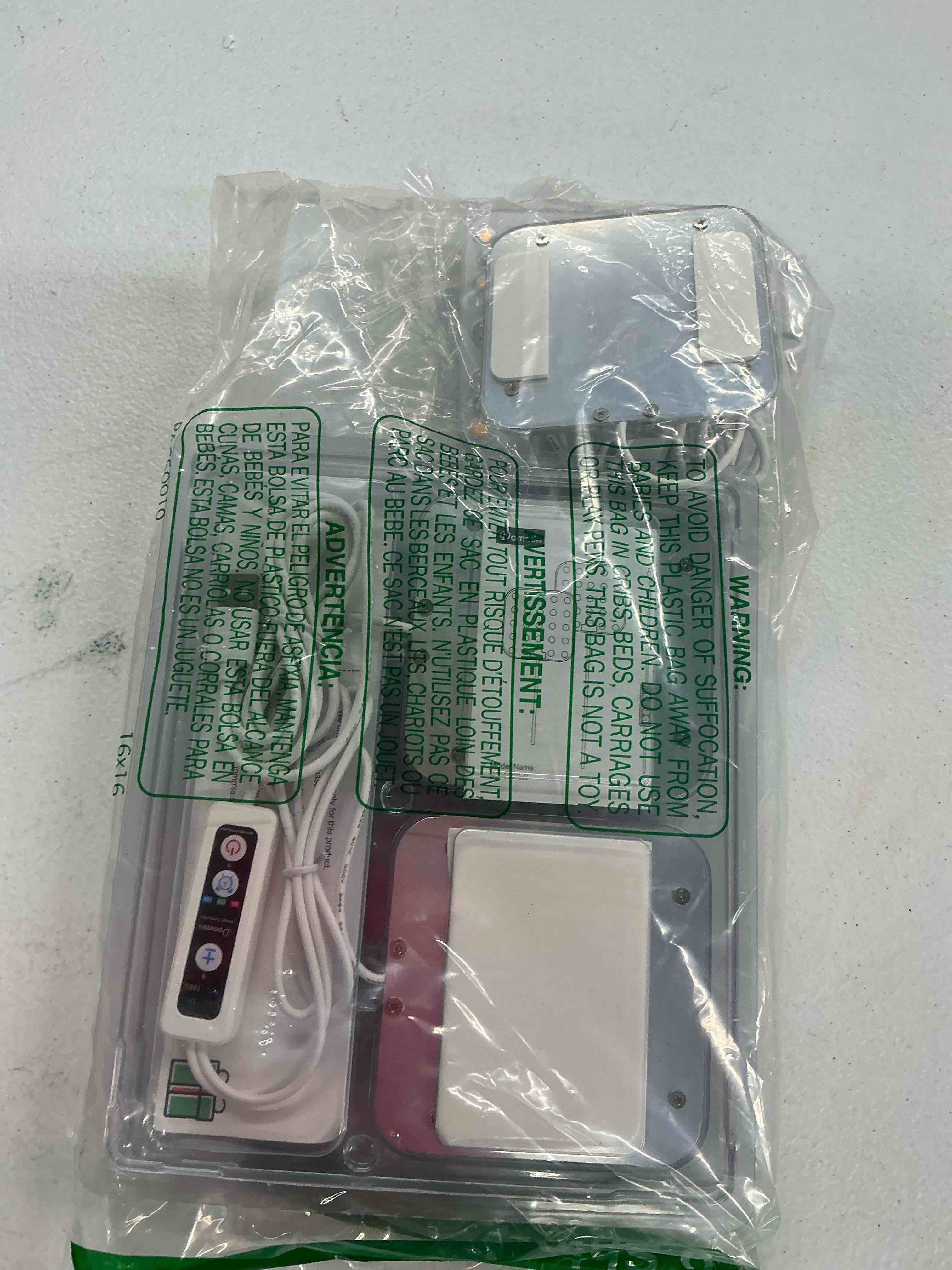 Condition photo showing Good Condition for under shelf grow lights for indoor plants, usb led panel, 1-pack warm white 10w-1 pack