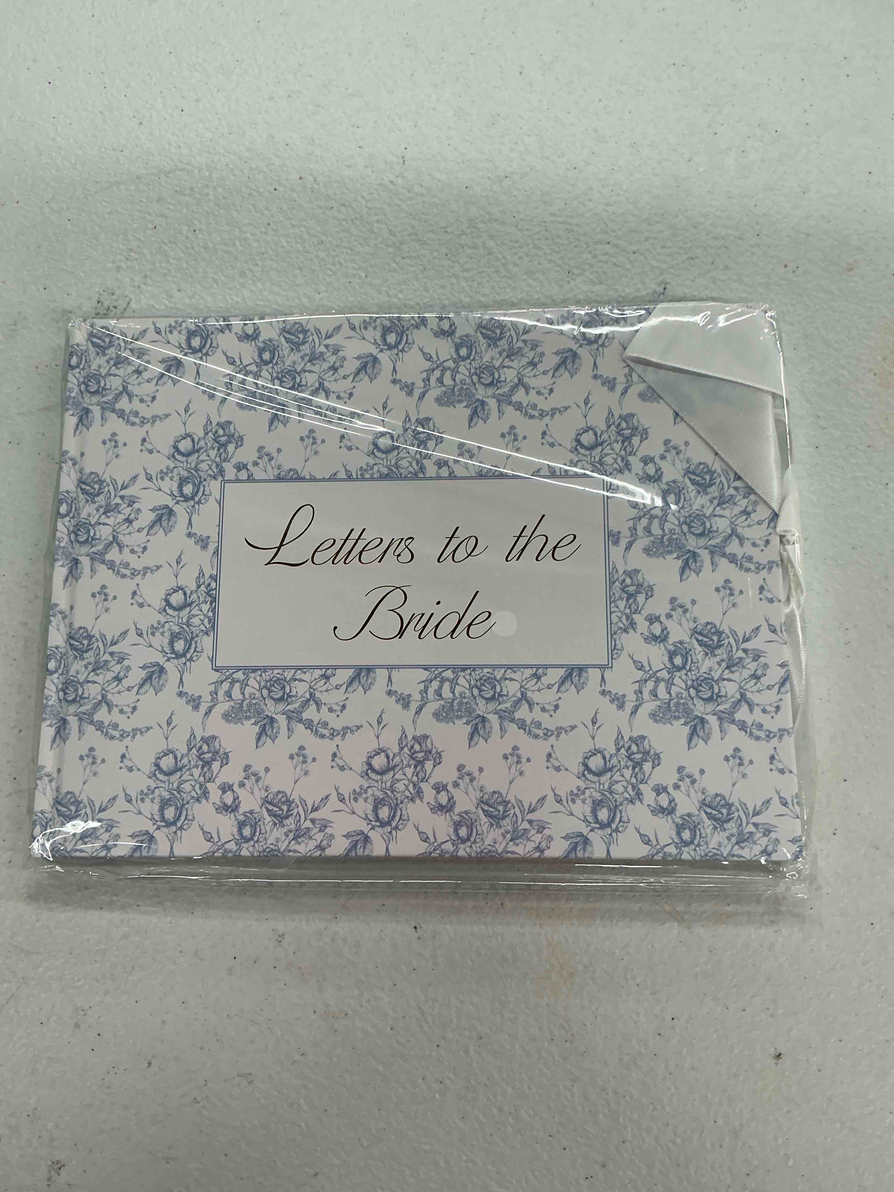 Condition photo showing Good Condition for 8.5 x 7 inch wedding guest book letters to the bride scrapbook wedding memory book bridal diy blank paper scrapbook photo album guest sign (blue,classic) blue classic
