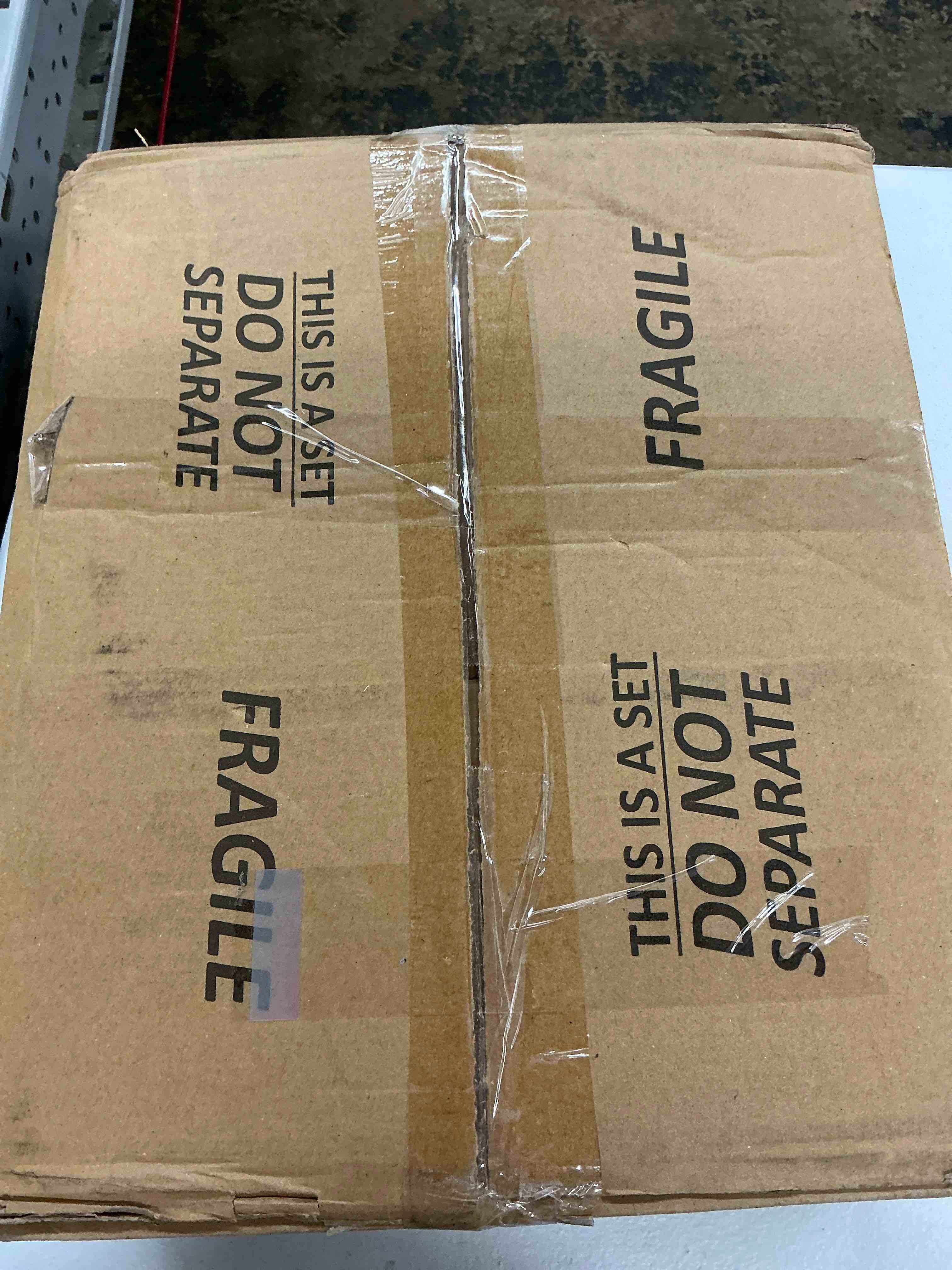 Condition photo showing New/Like New for verones 10 pack glass meal prep containers 2 compartment set, 30 oz airtight glass lunch containers, glass food storage containers with lids, for microwave, oven, freezer & dishwasher friendly?grey gray